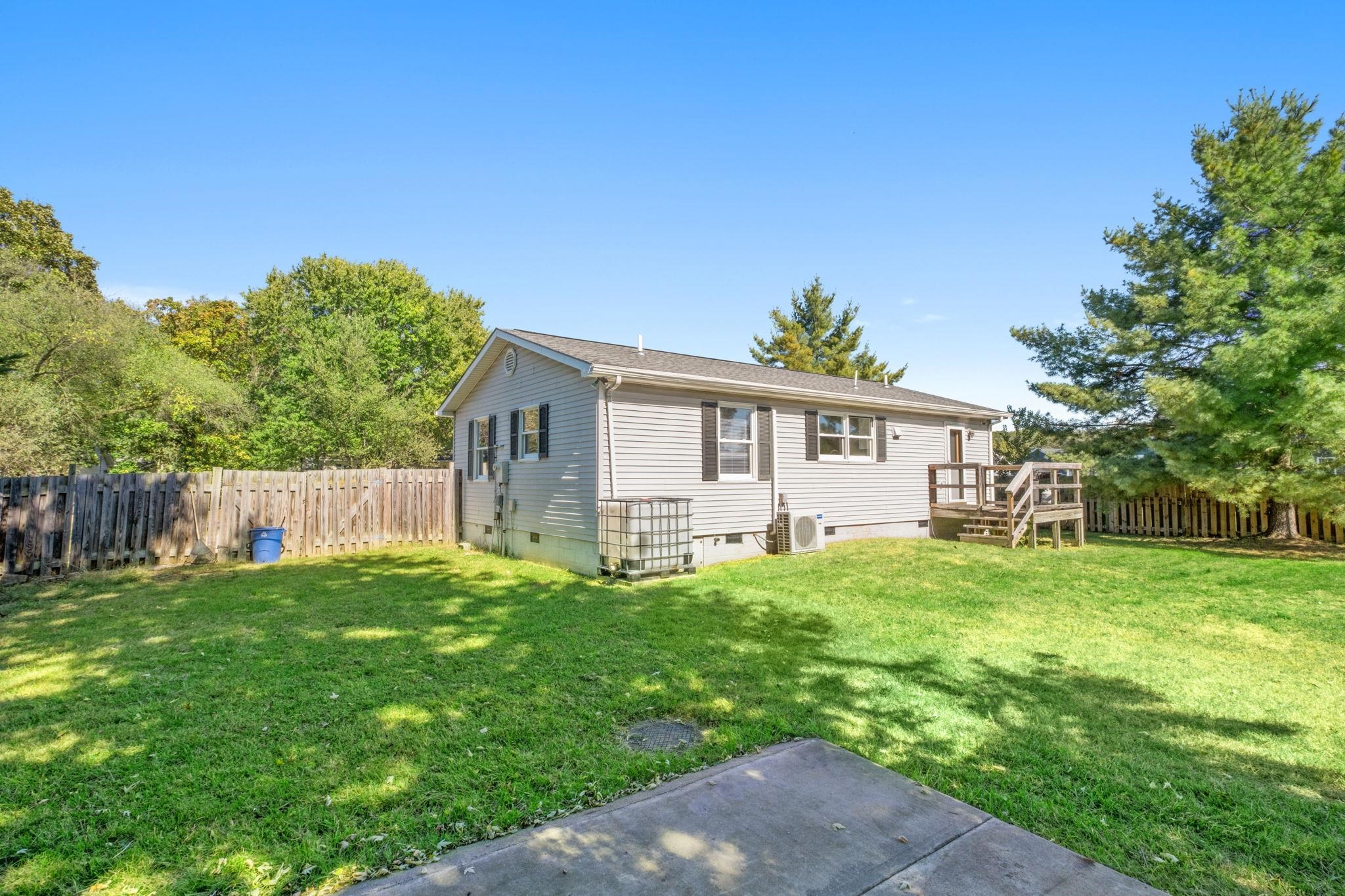 203 16TH ST, GROTTOES, Virginia 24441, 2 Bedrooms Bedrooms, ,2 BathroomsBathrooms,Residential,203 16TH ST,682882 MLS # 682882