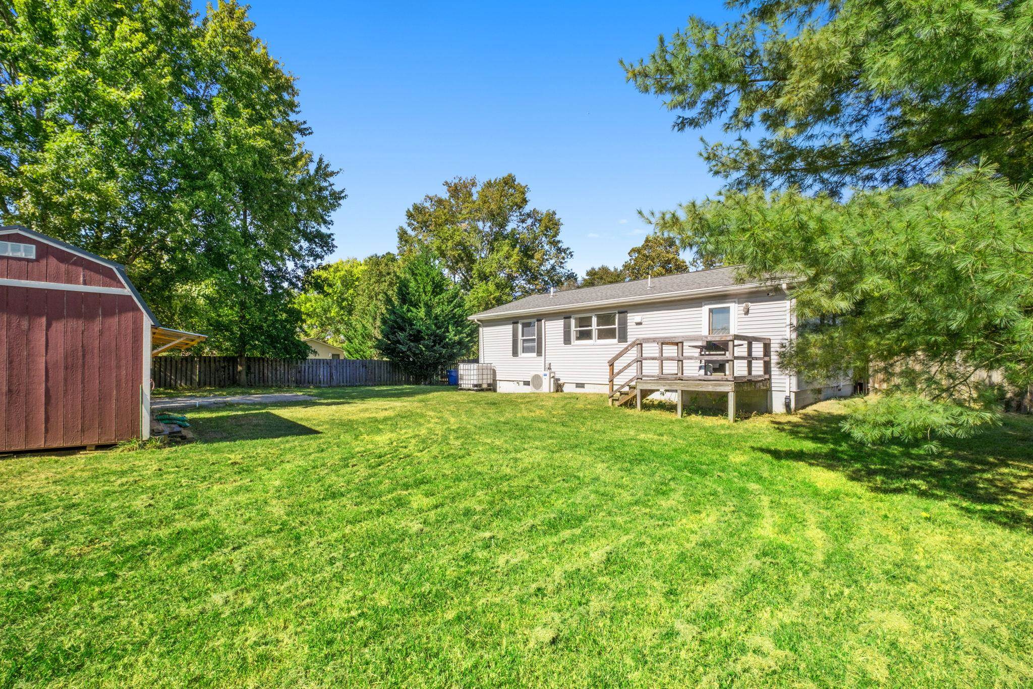 203 16TH ST, GROTTOES, Virginia 24441, 2 Bedrooms Bedrooms, ,2 BathroomsBathrooms,Residential,203 16TH ST,682882 MLS # 682882