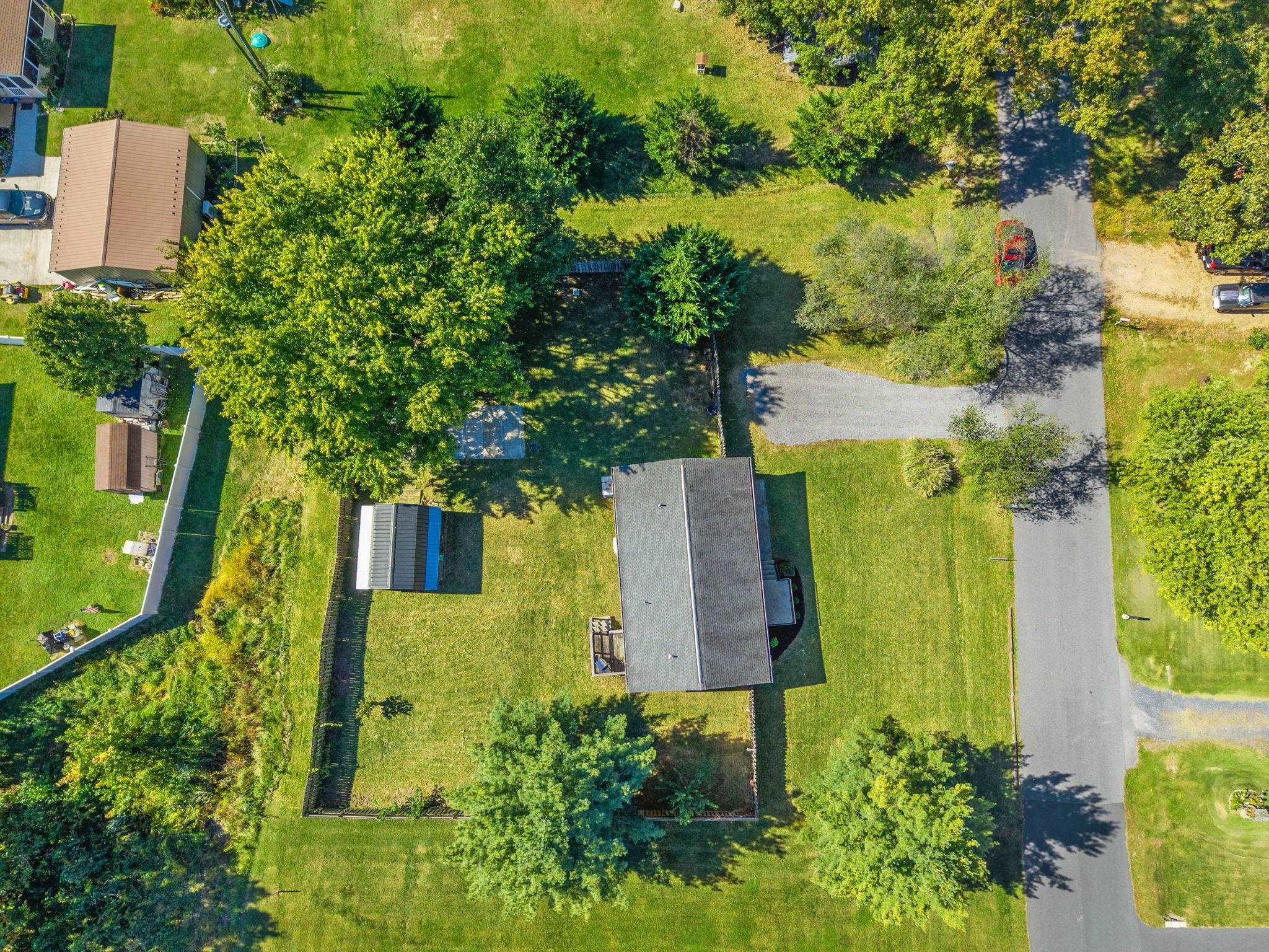 203 16TH ST, GROTTOES, Virginia 24441, 2 Bedrooms Bedrooms, ,2 BathroomsBathrooms,Residential,203 16TH ST,682882 MLS # 682882