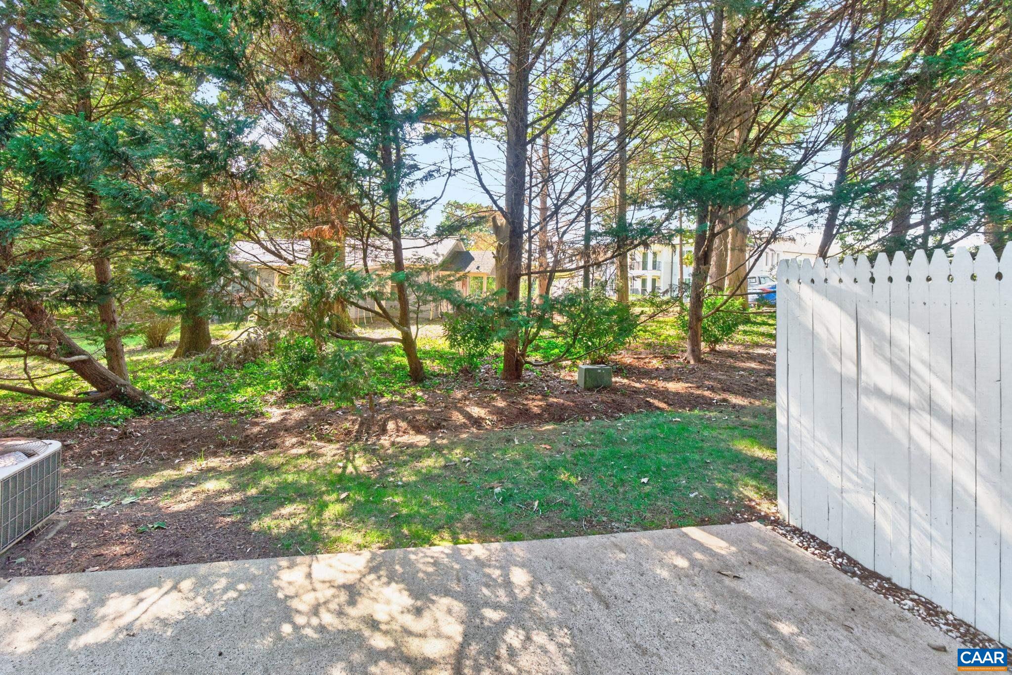 1107 SOMER CHASE CT, CHARLOTTESVILLE, Virginia 22911, 3 Bedrooms Bedrooms, ,2 BathroomsBathrooms,Residential,1107 SOMER CHASE CT,682888 MLS # 682888