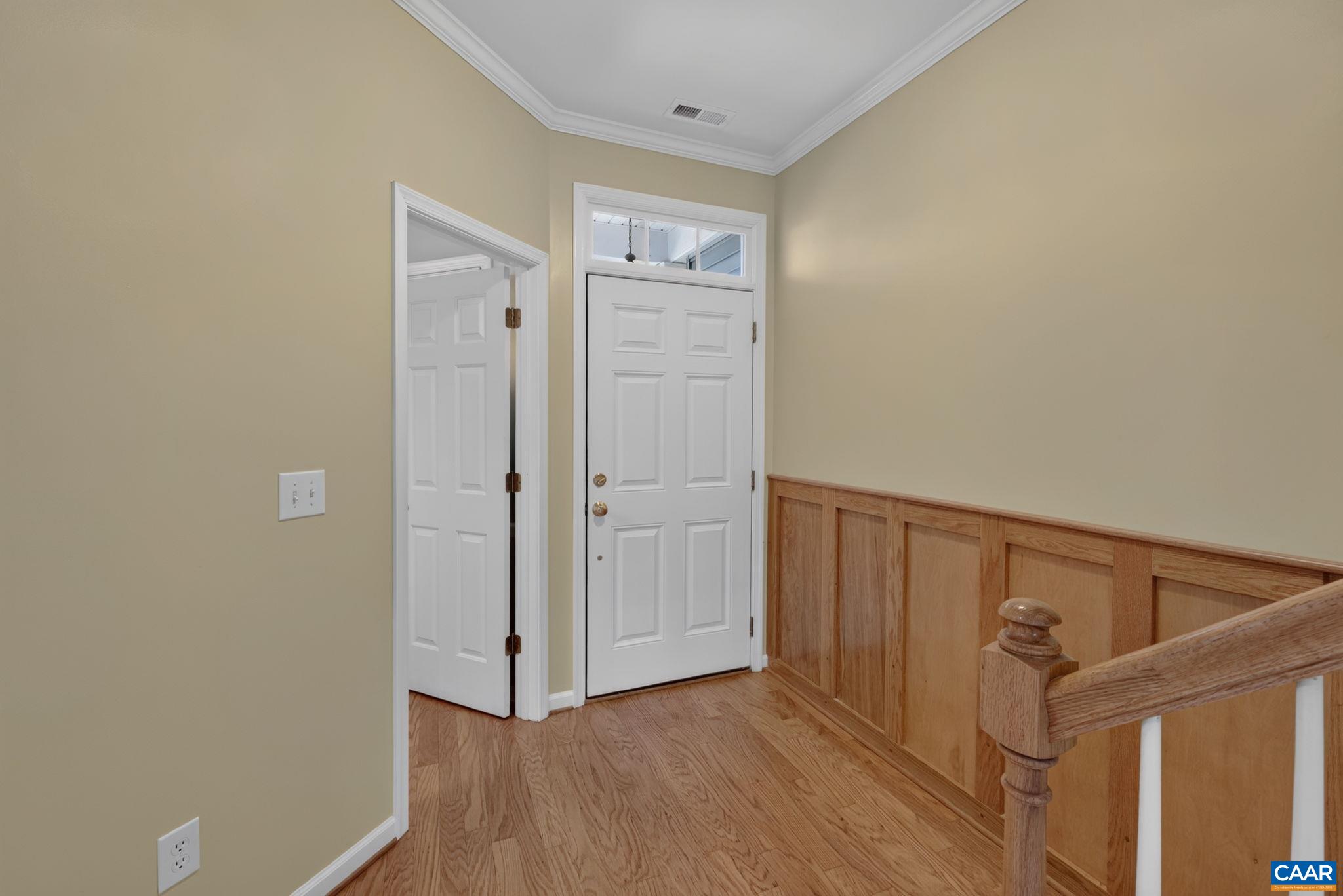 1107 SOMER CHASE CT, CHARLOTTESVILLE, Virginia 22911, 3 Bedrooms Bedrooms, ,2 BathroomsBathrooms,Residential,1107 SOMER CHASE CT,682888 MLS # 682888