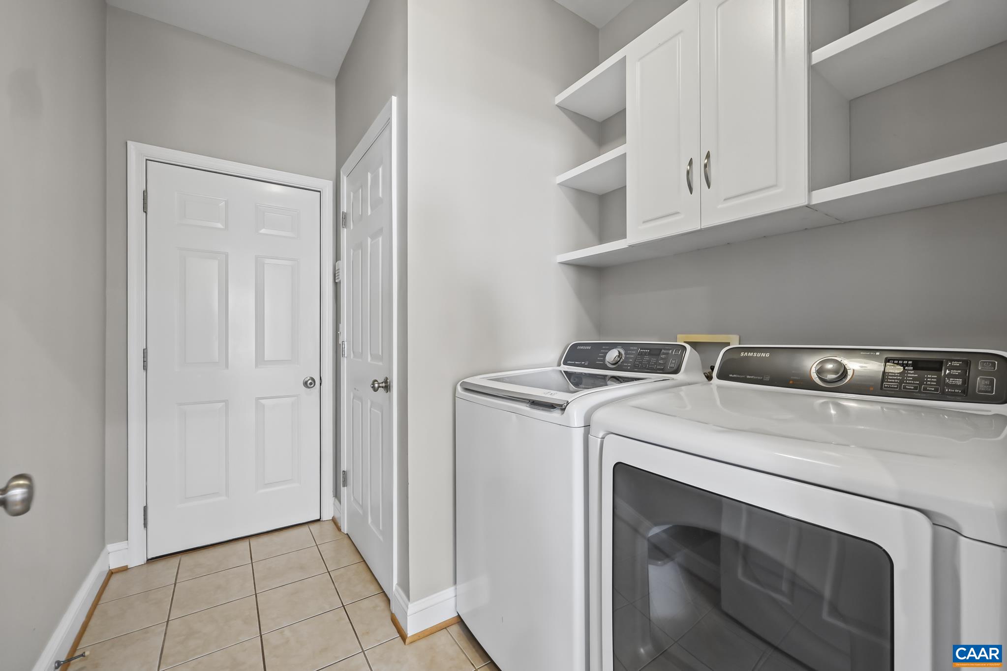 1706 MATTOX CT, CHARLOTTESVILLE, Virginia 22903, 4 Bedrooms Bedrooms, ,3 BathroomsBathrooms,Residential,1706 MATTOX CT,682900 MLS # 682900 1706 MATTOX CT, CHARLOTTESVILLE, Virginia 22903, 4 Bedrooms Bedrooms, ,3 BathroomsBathrooms,Residential,1706 MATTOX CT,682900 MLS # 682900