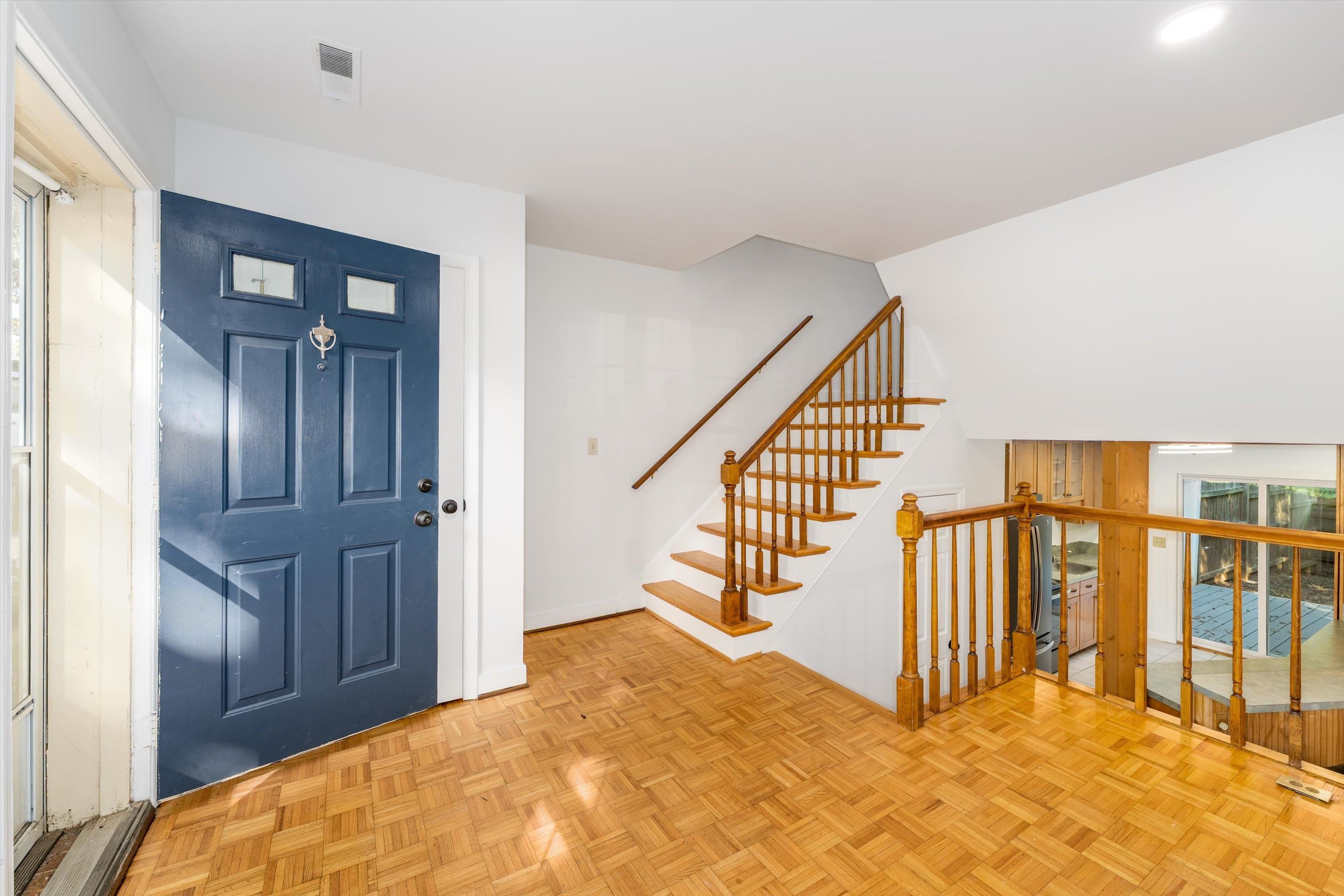 2368 WHITNEY CT, CHARLOTTESVILLE, Virginia 22911, 3 Bedrooms Bedrooms, ,1 BathroomBathrooms,Residential,2368 WHITNEY CT,682904 MLS # 682904