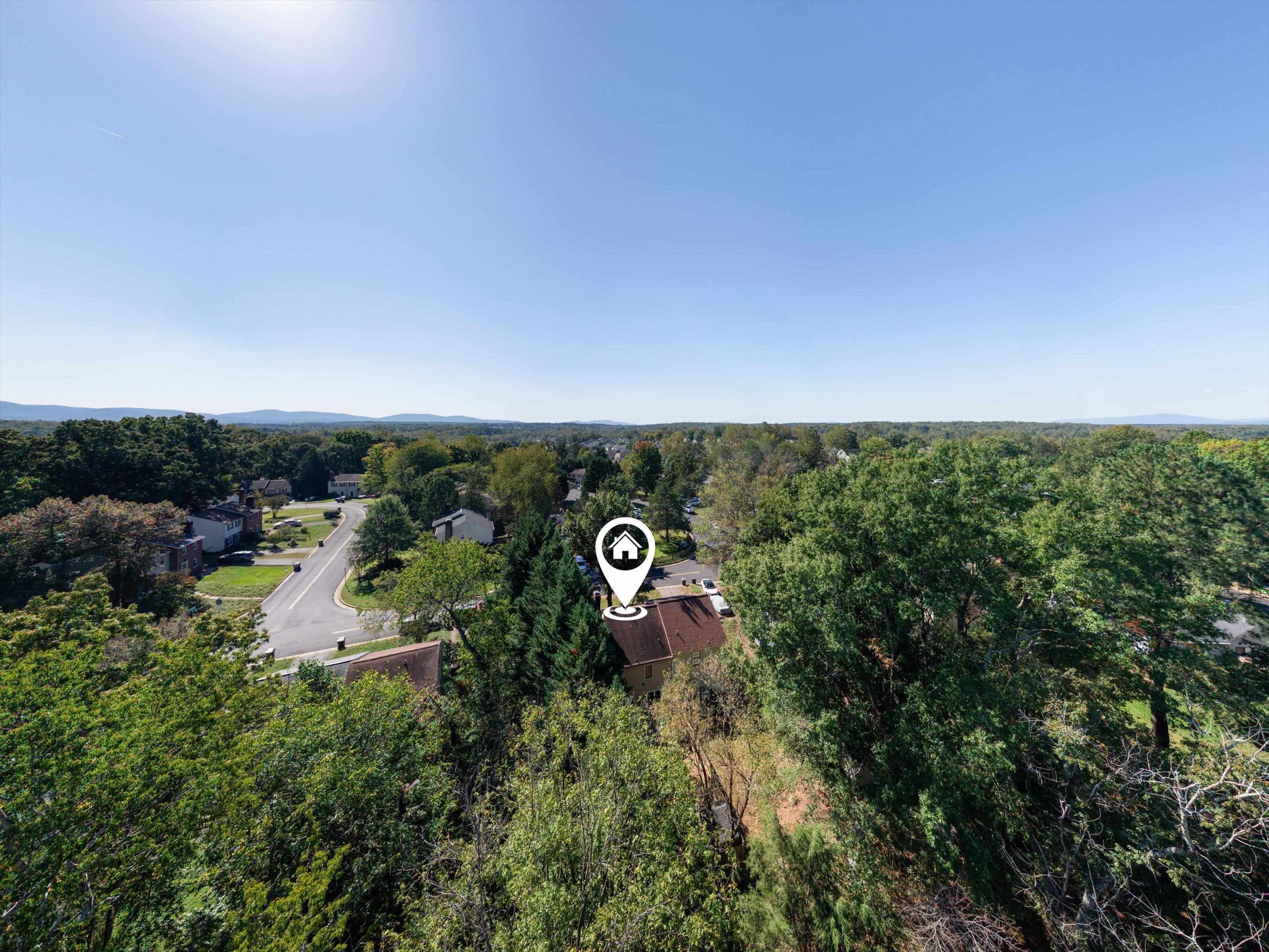 2368 WHITNEY CT, CHARLOTTESVILLE, Virginia 22911, 3 Bedrooms Bedrooms, ,1 BathroomBathrooms,Residential,2368 WHITNEY CT,682904 MLS # 682904