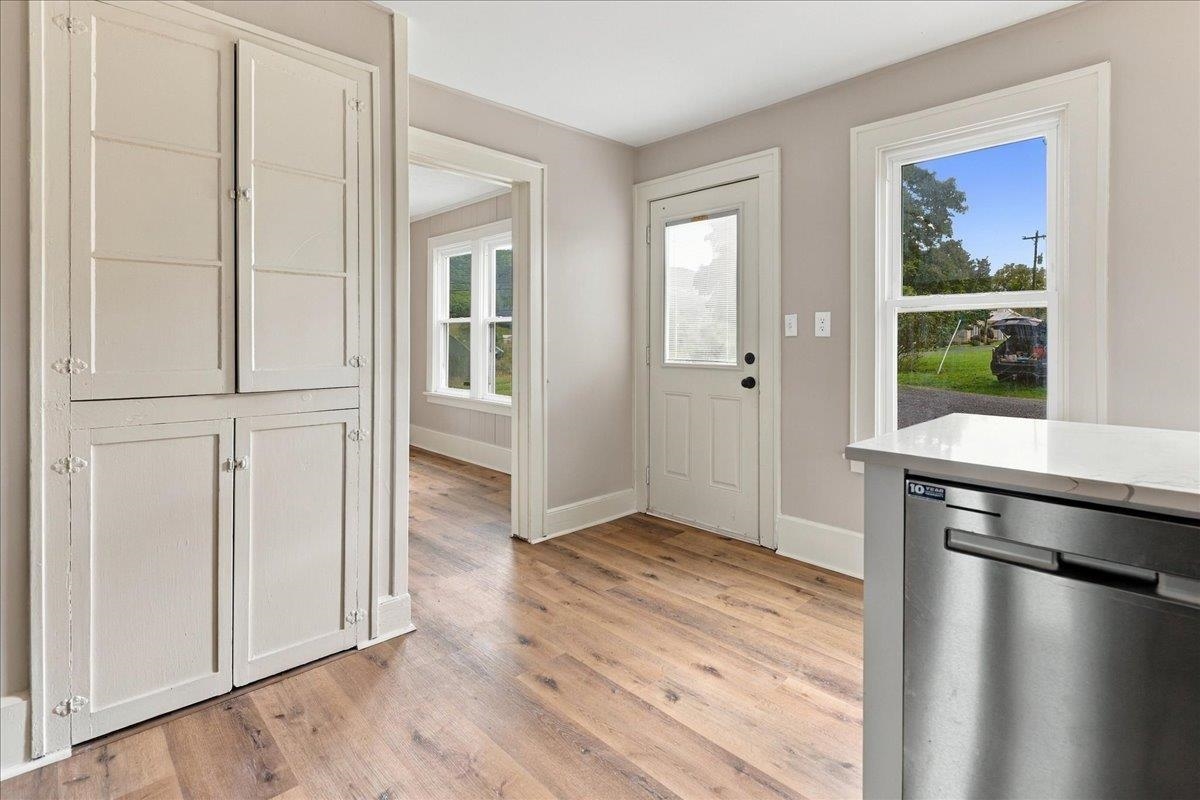 12029 MOUNTAIN VALLEY RD, ROCKINGHAM, Virginia 22802, 4 Bedrooms Bedrooms, ,2 BathroomsBathrooms,Residential,12029 MOUNTAIN VALLEY RD,682908 MLS # 682908 12029 MOUNTAIN VALLEY RD, ROCKINGHAM, Virginia 22802, 4 Bedrooms Bedrooms, ,2 BathroomsBathrooms,Residential,12029 MOUNTAIN VALLEY RD,682908 MLS # 682908