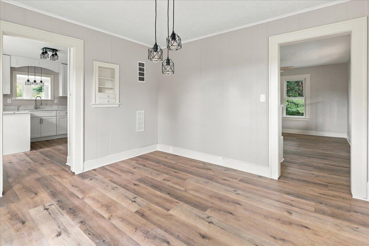 12029 MOUNTAIN VALLEY RD, ROCKINGHAM, Virginia 22802, 4 Bedrooms Bedrooms, ,2 BathroomsBathrooms,Residential,12029 MOUNTAIN VALLEY RD,682908 MLS # 682908 12029 MOUNTAIN VALLEY RD, ROCKINGHAM, Virginia 22802, 4 Bedrooms Bedrooms, ,2 BathroomsBathrooms,Residential,12029 MOUNTAIN VALLEY RD,682908 MLS # 682908