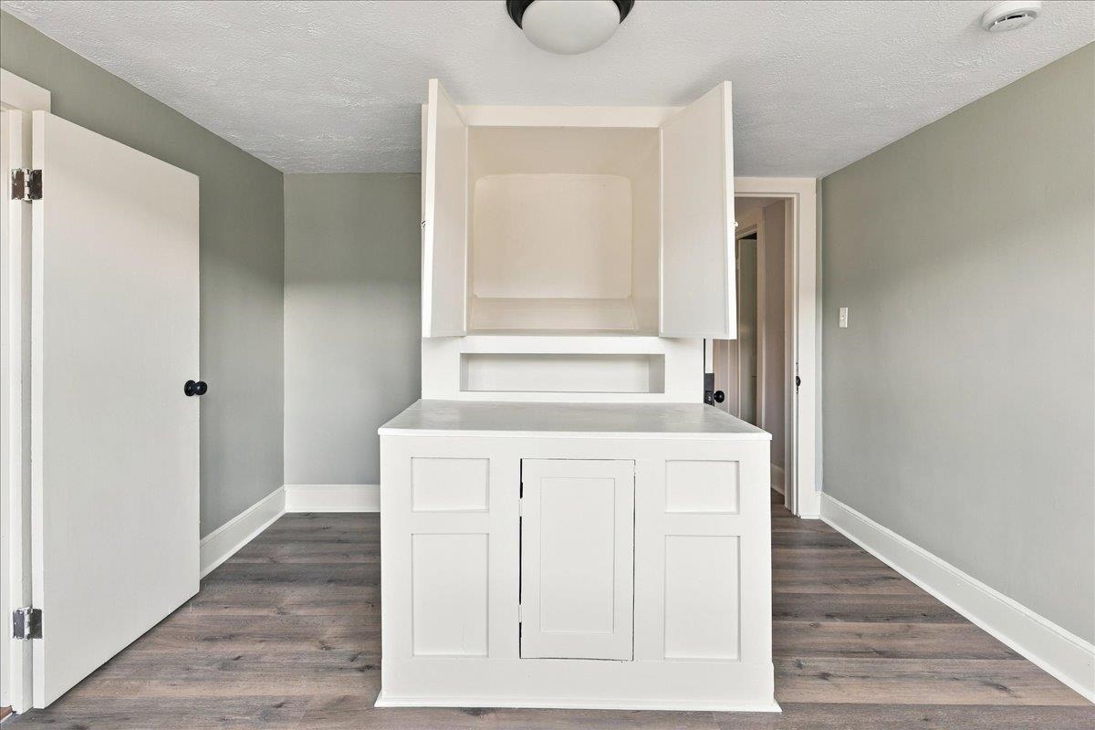 12029 MOUNTAIN VALLEY RD, ROCKINGHAM, Virginia 22802, 4 Bedrooms Bedrooms, ,2 BathroomsBathrooms,Residential,12029 MOUNTAIN VALLEY RD,682908 MLS # 682908 12029 MOUNTAIN VALLEY RD, ROCKINGHAM, Virginia 22802, 4 Bedrooms Bedrooms, ,2 BathroomsBathrooms,Residential,12029 MOUNTAIN VALLEY RD,682908 MLS # 682908