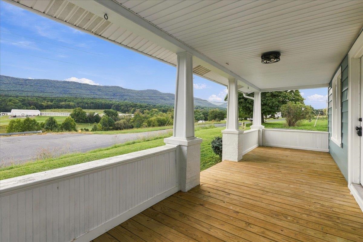 12029 MOUNTAIN VALLEY RD, ROCKINGHAM, Virginia 22802, 4 Bedrooms Bedrooms, ,2 BathroomsBathrooms,Residential,12029 MOUNTAIN VALLEY RD,682908 MLS # 682908 12029 MOUNTAIN VALLEY RD, ROCKINGHAM, Virginia 22802, 4 Bedrooms Bedrooms, ,2 BathroomsBathrooms,Residential,12029 MOUNTAIN VALLEY RD,682908 MLS # 682908