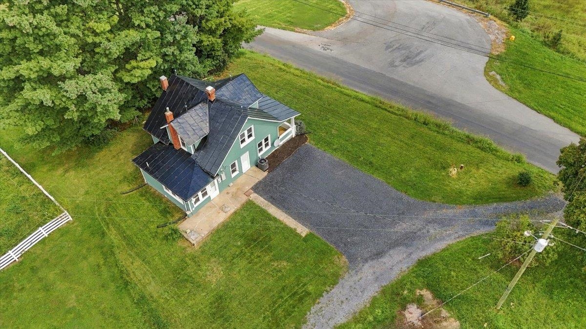 12029 MOUNTAIN VALLEY RD, ROCKINGHAM, Virginia 22802, 4 Bedrooms Bedrooms, ,2 BathroomsBathrooms,Residential,12029 MOUNTAIN VALLEY RD,682908 MLS # 682908 12029 MOUNTAIN VALLEY RD, ROCKINGHAM, Virginia 22802, 4 Bedrooms Bedrooms, ,2 BathroomsBathrooms,Residential,12029 MOUNTAIN VALLEY RD,682908 MLS # 682908