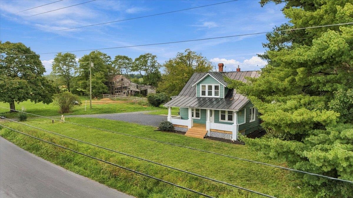 12029 MOUNTAIN VALLEY RD, ROCKINGHAM, Virginia 22802, 4 Bedrooms Bedrooms, ,2 BathroomsBathrooms,Residential,12029 MOUNTAIN VALLEY RD,682908 MLS # 682908 12029 MOUNTAIN VALLEY RD, ROCKINGHAM, Virginia 22802, 4 Bedrooms Bedrooms, ,2 BathroomsBathrooms,Residential,12029 MOUNTAIN VALLEY RD,682908 MLS # 682908