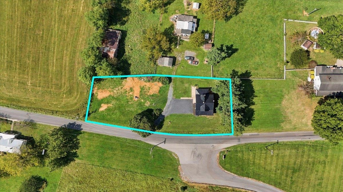 12029 MOUNTAIN VALLEY RD, ROCKINGHAM, Virginia 22802, 4 Bedrooms Bedrooms, ,2 BathroomsBathrooms,Residential,12029 MOUNTAIN VALLEY RD,682908 MLS # 682908 12029 MOUNTAIN VALLEY RD, ROCKINGHAM, Virginia 22802, 4 Bedrooms Bedrooms, ,2 BathroomsBathrooms,Residential,12029 MOUNTAIN VALLEY RD,682908 MLS # 682908