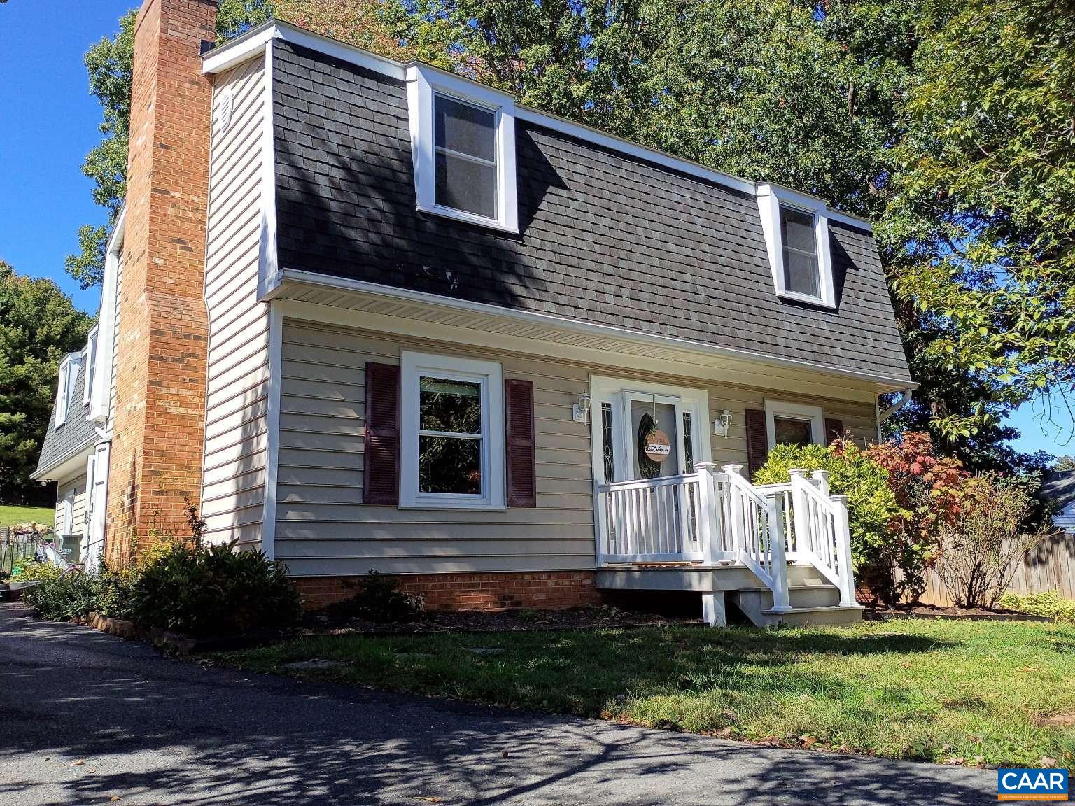 206 ROBINHOOD RD, STAUNTON, Virginia 24401, 4 Bedrooms Bedrooms, ,2 BathroomsBathrooms,Residential,206 ROBINHOOD RD,682909 MLS # 682909