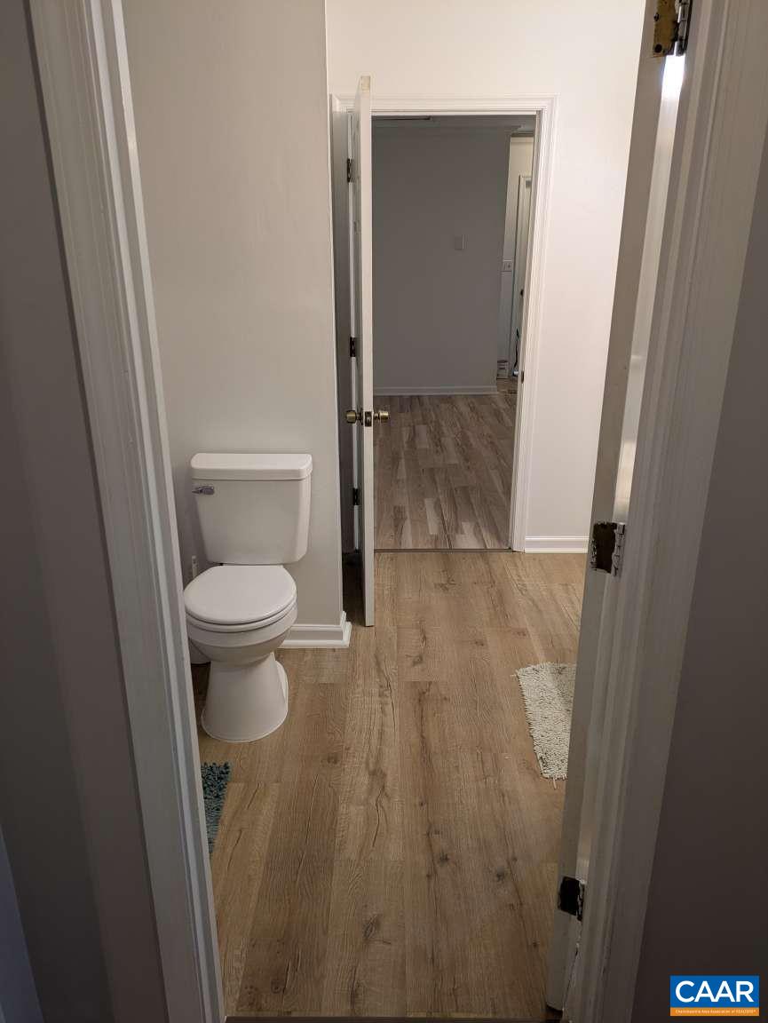 206 ROBINHOOD RD, STAUNTON, Virginia 24401, 4 Bedrooms Bedrooms, ,2 BathroomsBathrooms,Residential,206 ROBINHOOD RD,682909 MLS # 682909