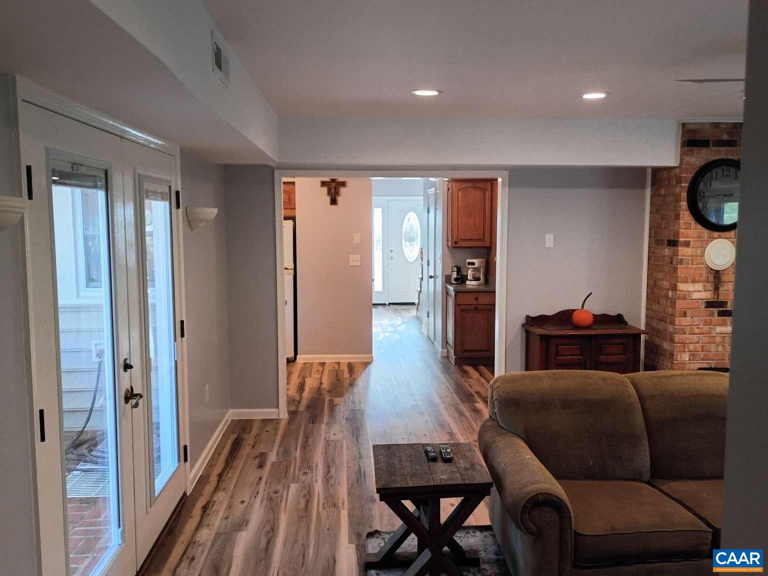 206 ROBINHOOD RD, STAUNTON, Virginia 24401, 4 Bedrooms Bedrooms, ,2 BathroomsBathrooms,Residential,206 ROBINHOOD RD,682909 MLS # 682909