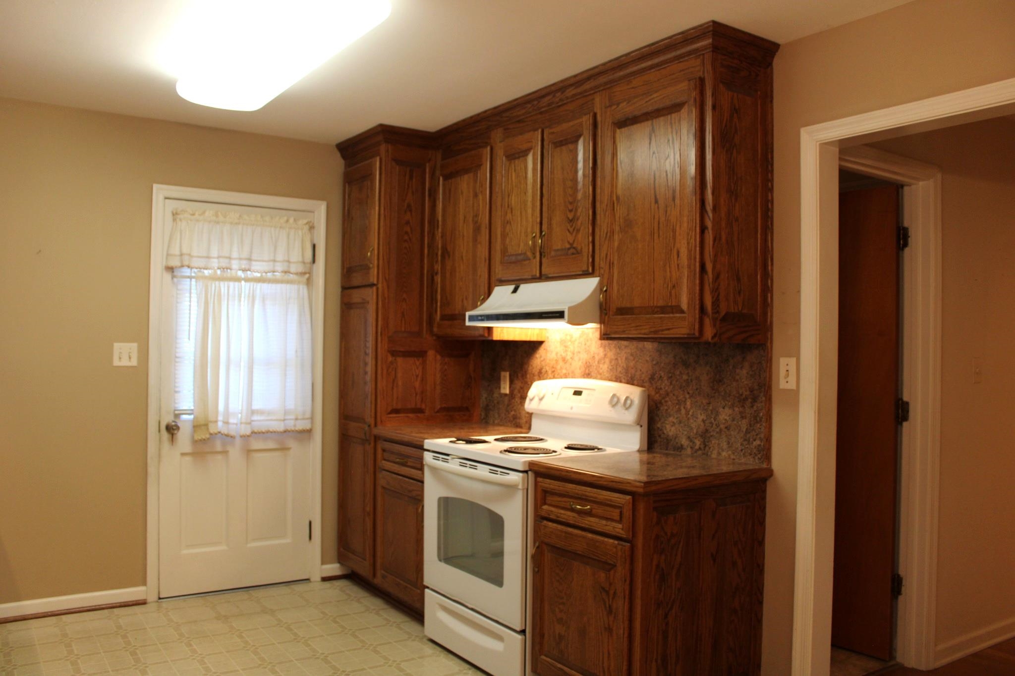 2208 DAVIS ST, STAUNTON, Virginia 24401, 3 Bedrooms Bedrooms, ,1 BathroomBathrooms,Residential,2208 DAVIS ST,682914 MLS # 682914 2208 DAVIS ST, STAUNTON, Virginia 24401, 3 Bedrooms Bedrooms, ,1 BathroomBathrooms,Residential,2208 DAVIS ST,682914 MLS # 682914