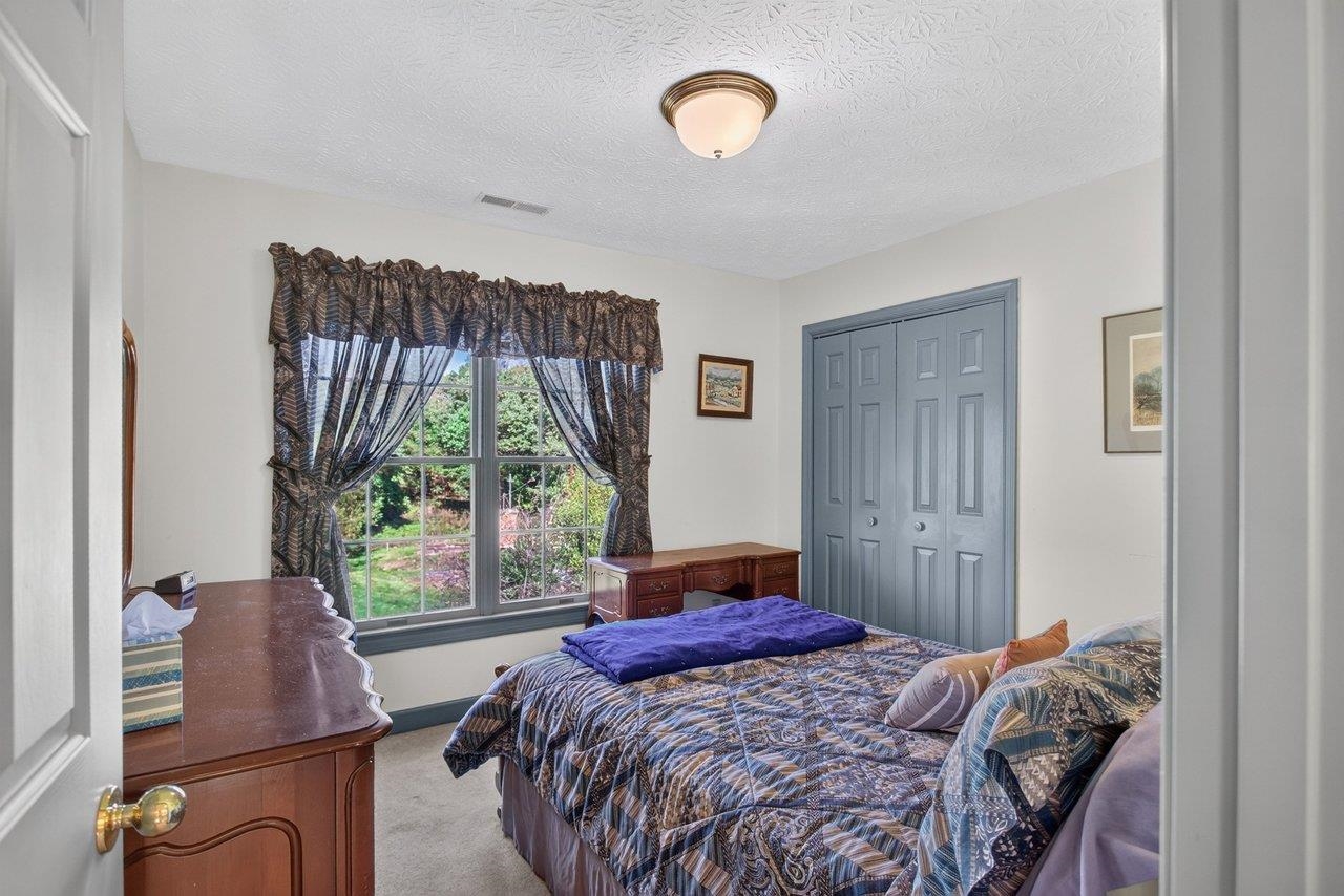 1331 S DOGWOOD DR, HARRISONBURG, Virginia 22801, 4 Bedrooms Bedrooms, ,3 BathroomsBathrooms,Residential,1331 S DOGWOOD DR,682920 MLS # 682920 1331 S DOGWOOD DR, HARRISONBURG, Virginia 22801, 4 Bedrooms Bedrooms, ,3 BathroomsBathrooms,Residential,1331 S DOGWOOD DR,682920 MLS # 682920
