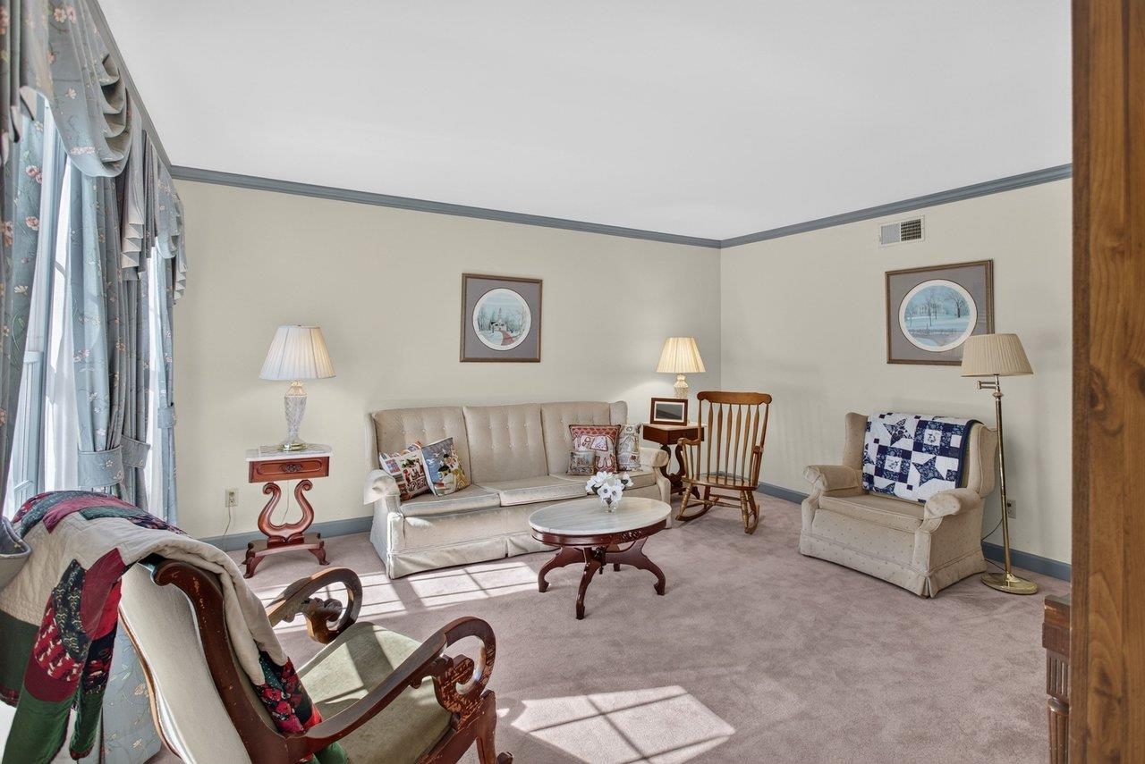 1331 S DOGWOOD DR, HARRISONBURG, Virginia 22801, 4 Bedrooms Bedrooms, ,3 BathroomsBathrooms,Residential,1331 S DOGWOOD DR,682920 MLS # 682920 1331 S DOGWOOD DR, HARRISONBURG, Virginia 22801, 4 Bedrooms Bedrooms, ,3 BathroomsBathrooms,Residential,1331 S DOGWOOD DR,682920 MLS # 682920