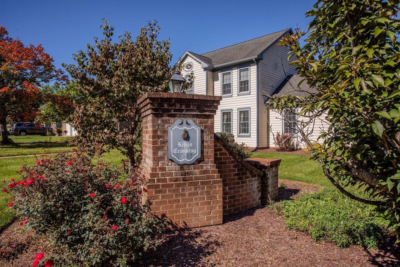 1331 S DOGWOOD DR, HARRISONBURG, Virginia 22801, 4 Bedrooms Bedrooms, ,3 BathroomsBathrooms,Residential,1331 S DOGWOOD DR,682920 MLS # 682920 1331 S DOGWOOD DR, HARRISONBURG, Virginia 22801, 4 Bedrooms Bedrooms, ,3 BathroomsBathrooms,Residential,1331 S DOGWOOD DR,682920 MLS # 682920