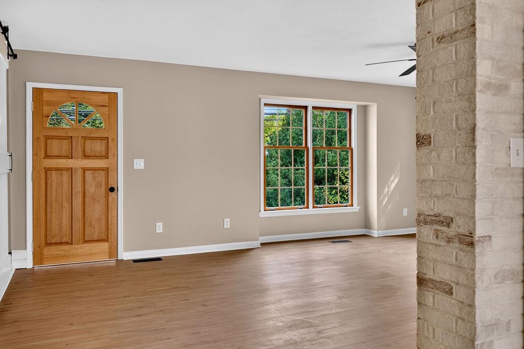 661 LADD RD, FISHERSVILLE, Virginia 22939, 3 Bedrooms Bedrooms, ,3 BathroomsBathrooms,Residential,661 LADD RD,682924 MLS # 682924 661 LADD RD, FISHERSVILLE, Virginia 22939, 3 Bedrooms Bedrooms, ,3 BathroomsBathrooms,Residential,661 LADD RD,682924 MLS # 682924