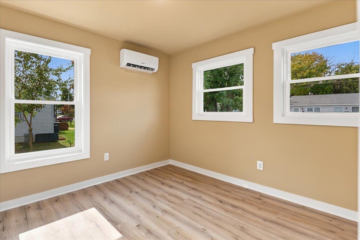 874 JEFFERSON ST, HARRISONBURG, Virginia 22802, 3 Bedrooms Bedrooms, ,1 BathroomBathrooms,Residential,874 JEFFERSON ST,682925 MLS # 682925