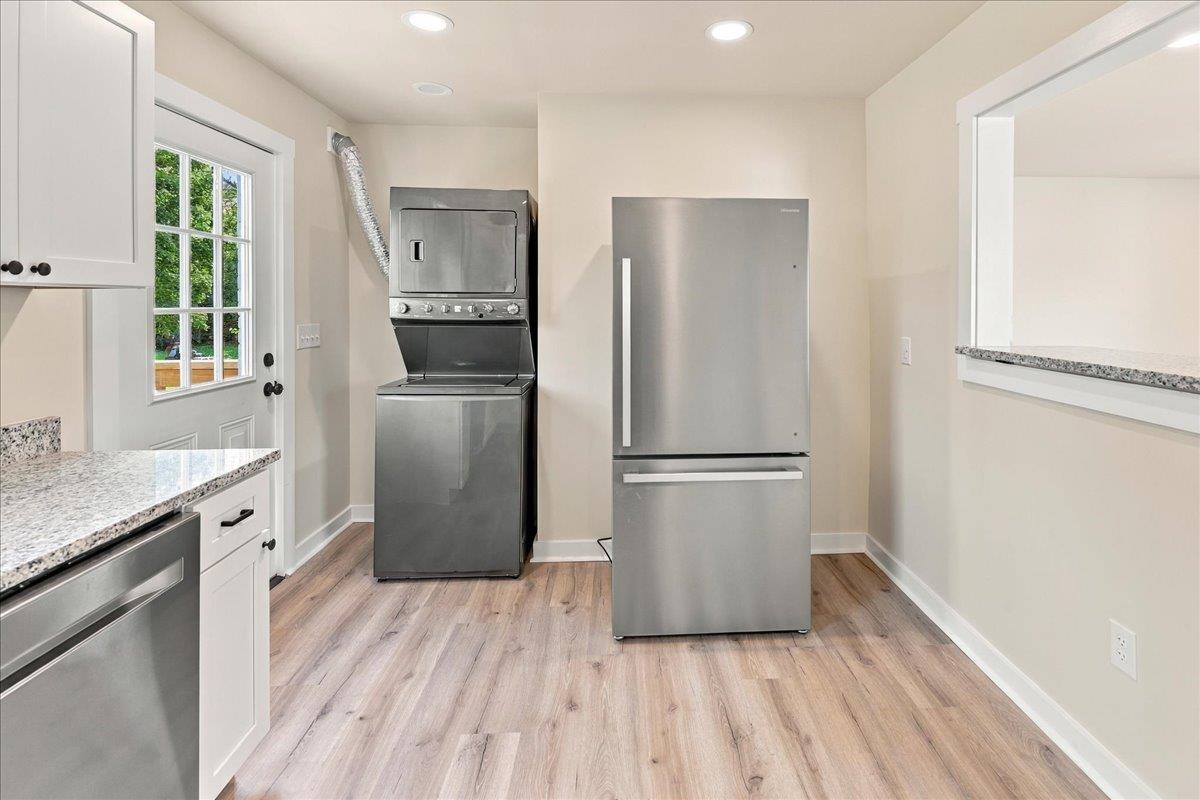 874 JEFFERSON ST, HARRISONBURG, Virginia 22802, 3 Bedrooms Bedrooms, ,1 BathroomBathrooms,Residential,874 JEFFERSON ST,682925 MLS # 682925
