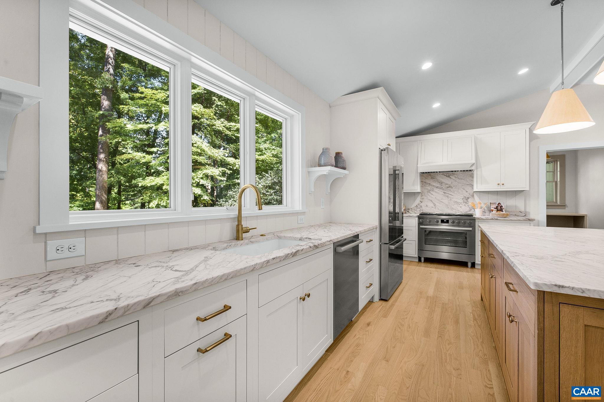 120 BUCKINGHAM RD, CHARLOTTESVILLE, Virginia 22903, 4 Bedrooms Bedrooms, ,3 BathroomsBathrooms,Residential,120 BUCKINGHAM RD,682928 MLS # 682928 120 BUCKINGHAM RD, CHARLOTTESVILLE, Virginia 22903, 4 Bedrooms Bedrooms, ,3 BathroomsBathrooms,Residential,120 BUCKINGHAM RD,682928 MLS # 682928