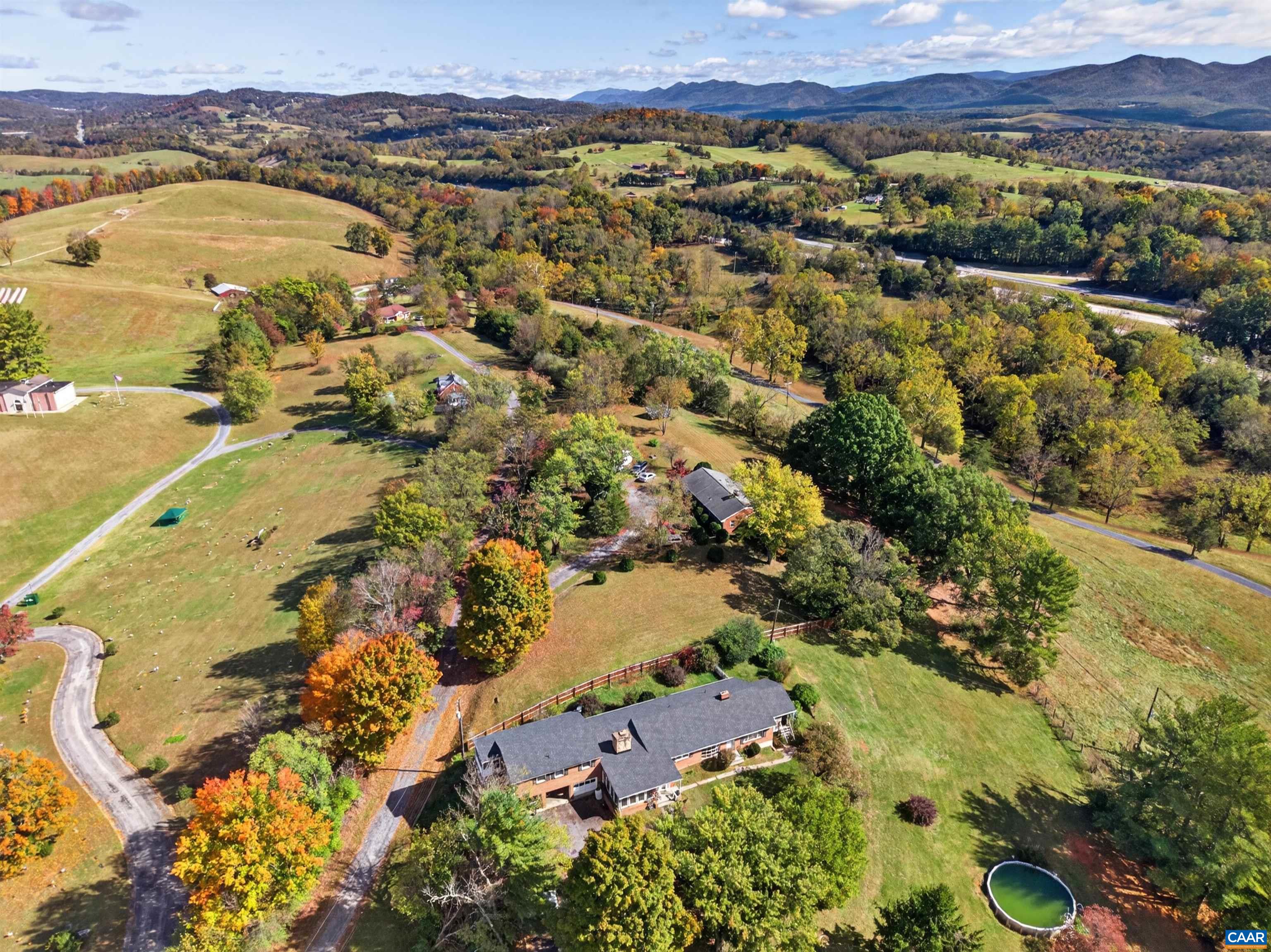 42 BIKAH LN, LEXINGTON, Virginia 24450, 5 Bedrooms Bedrooms, ,3 BathroomsBathrooms,Residential,42 BIKAH LN,682941 MLS # 682941