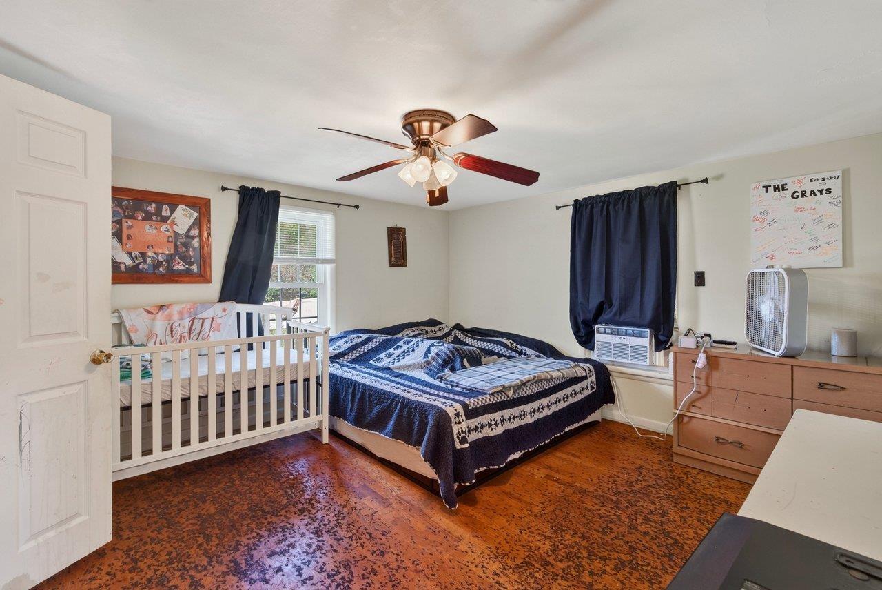 15 LURAY AVE, LURAY, Virginia 22835, 3 Bedrooms Bedrooms, ,2 BathroomsBathrooms,Residential,15 LURAY AVE,682943 MLS # 682943 15 LURAY AVE, LURAY, Virginia 22835, 3 Bedrooms Bedrooms, ,2 BathroomsBathrooms,Residential,15 LURAY AVE,682943 MLS # 682943