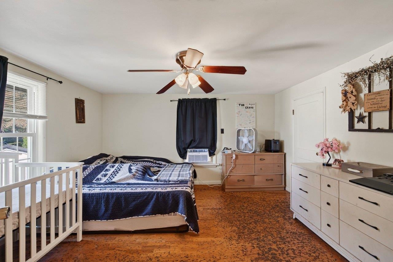 15 LURAY AVE, LURAY, Virginia 22835, 3 Bedrooms Bedrooms, ,2 BathroomsBathrooms,Residential,15 LURAY AVE,682943 MLS # 682943 15 LURAY AVE, LURAY, Virginia 22835, 3 Bedrooms Bedrooms, ,2 BathroomsBathrooms,Residential,15 LURAY AVE,682943 MLS # 682943