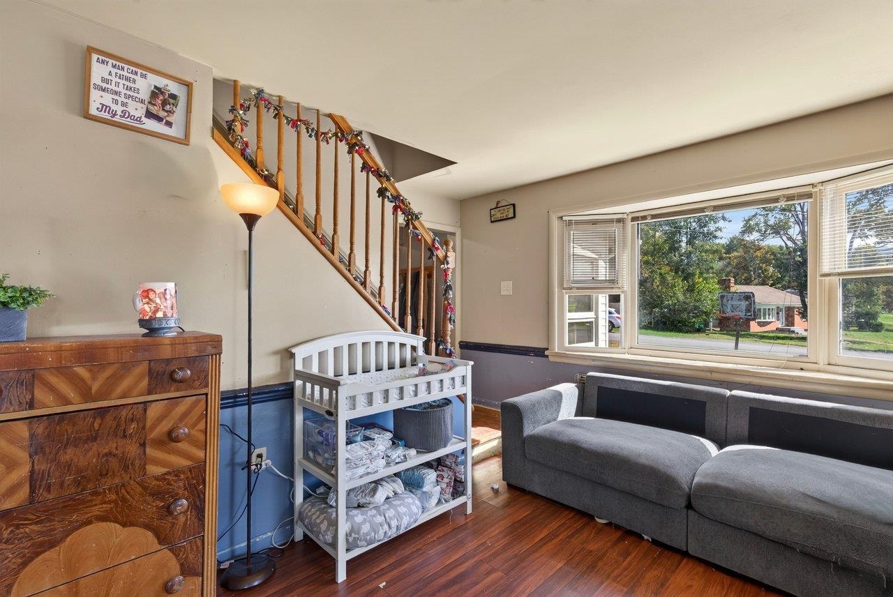 15 LURAY AVE, LURAY, Virginia 22835, 3 Bedrooms Bedrooms, ,2 BathroomsBathrooms,Residential,15 LURAY AVE,682943 MLS # 682943 15 LURAY AVE, LURAY, Virginia 22835, 3 Bedrooms Bedrooms, ,2 BathroomsBathrooms,Residential,15 LURAY AVE,682943 MLS # 682943