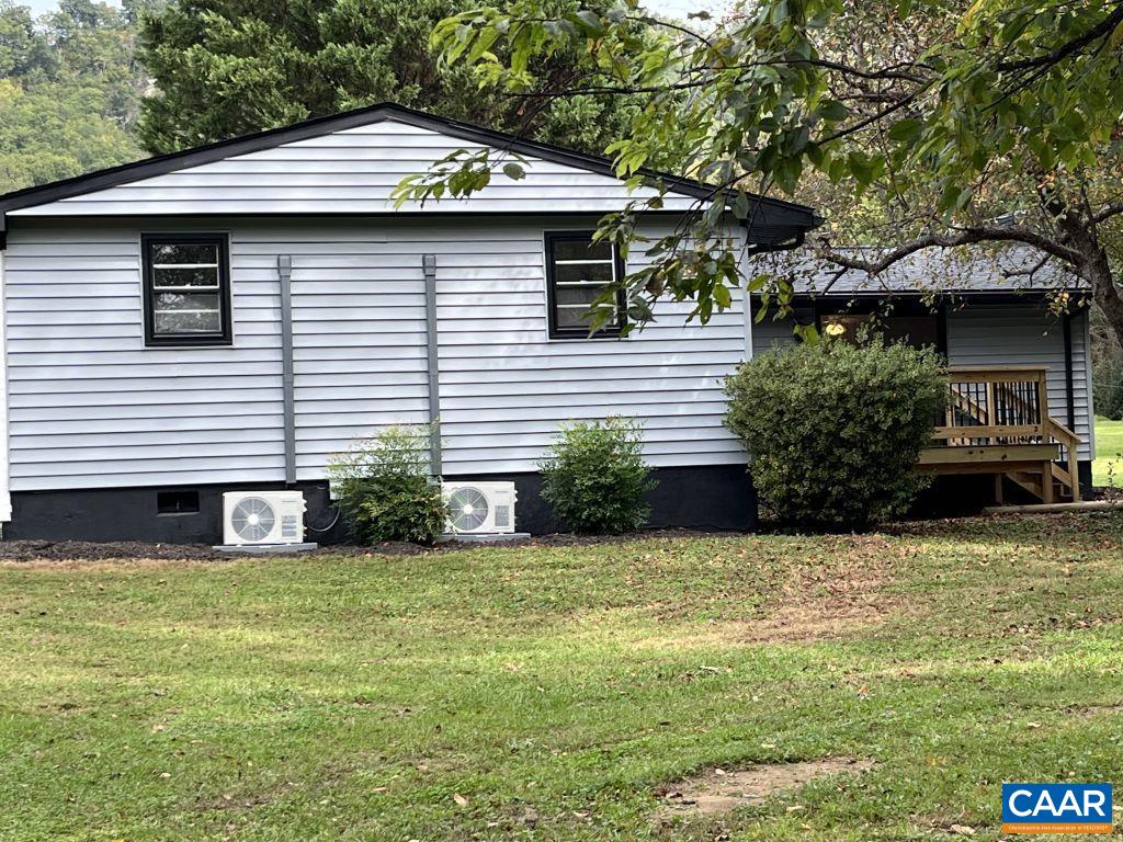 107 COURT ST, LOVINGSTON, Virginia 22949, 4 Bedrooms Bedrooms, ,2 BathroomsBathrooms,Residential,107 COURT ST,682945 MLS # 682945 107 COURT ST, LOVINGSTON, Virginia 22949, 4 Bedrooms Bedrooms, ,2 BathroomsBathrooms,Residential,107 COURT ST,682945 MLS # 682945
