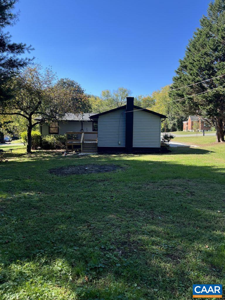 107 COURT ST, LOVINGSTON, Virginia 22949, 4 Bedrooms Bedrooms, ,2 BathroomsBathrooms,Residential,107 COURT ST,682945 MLS # 682945 107 COURT ST, LOVINGSTON, Virginia 22949, 4 Bedrooms Bedrooms, ,2 BathroomsBathrooms,Residential,107 COURT ST,682945 MLS # 682945