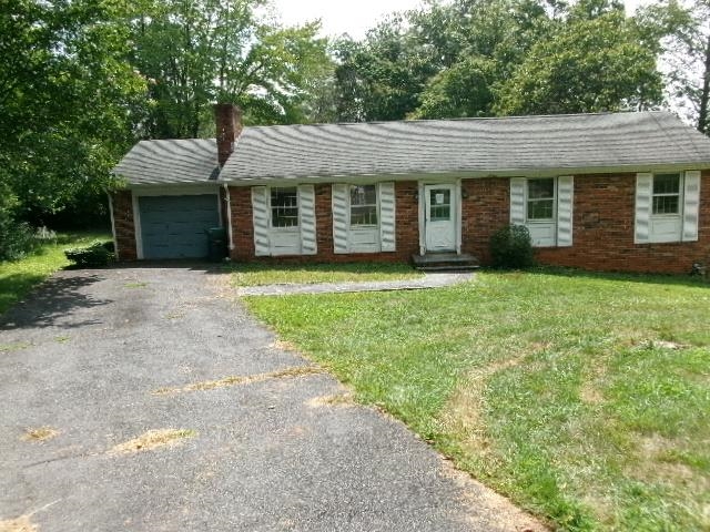 110 KERRY LN, CHARLOTTESVILLE, Virginia 22901, 4 Bedrooms Bedrooms, ,3 BathroomsBathrooms,Residential,110 KERRY LN,681734 MLS # 681734