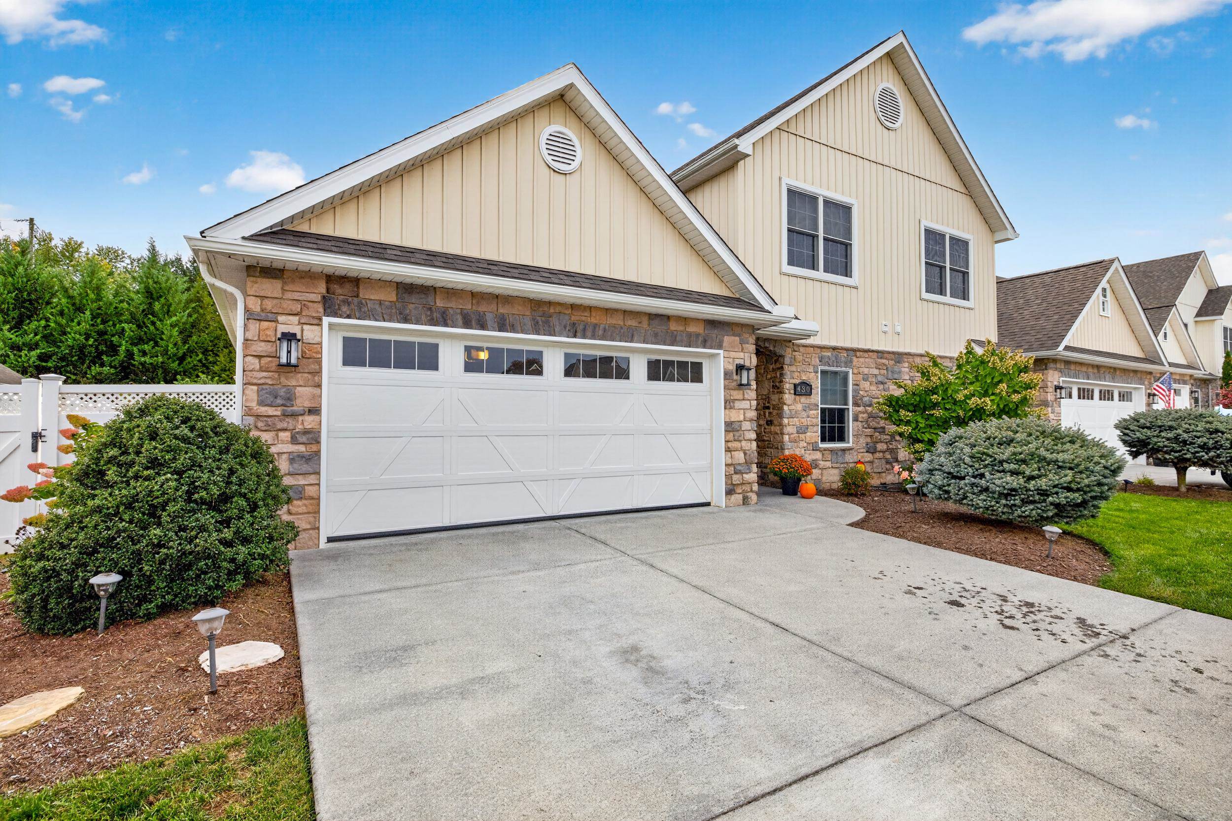 430 CALLAWAY CIR, ROCKINGHAM, Virginia 22801, 4 Bedrooms Bedrooms, ,2 BathroomsBathrooms,Residential,430 CALLAWAY CIR,682990 MLS # 682990 430 CALLAWAY CIR, ROCKINGHAM, Virginia 22801, 4 Bedrooms Bedrooms, ,2 BathroomsBathrooms,Residential,430 CALLAWAY CIR,682990 MLS # 682990