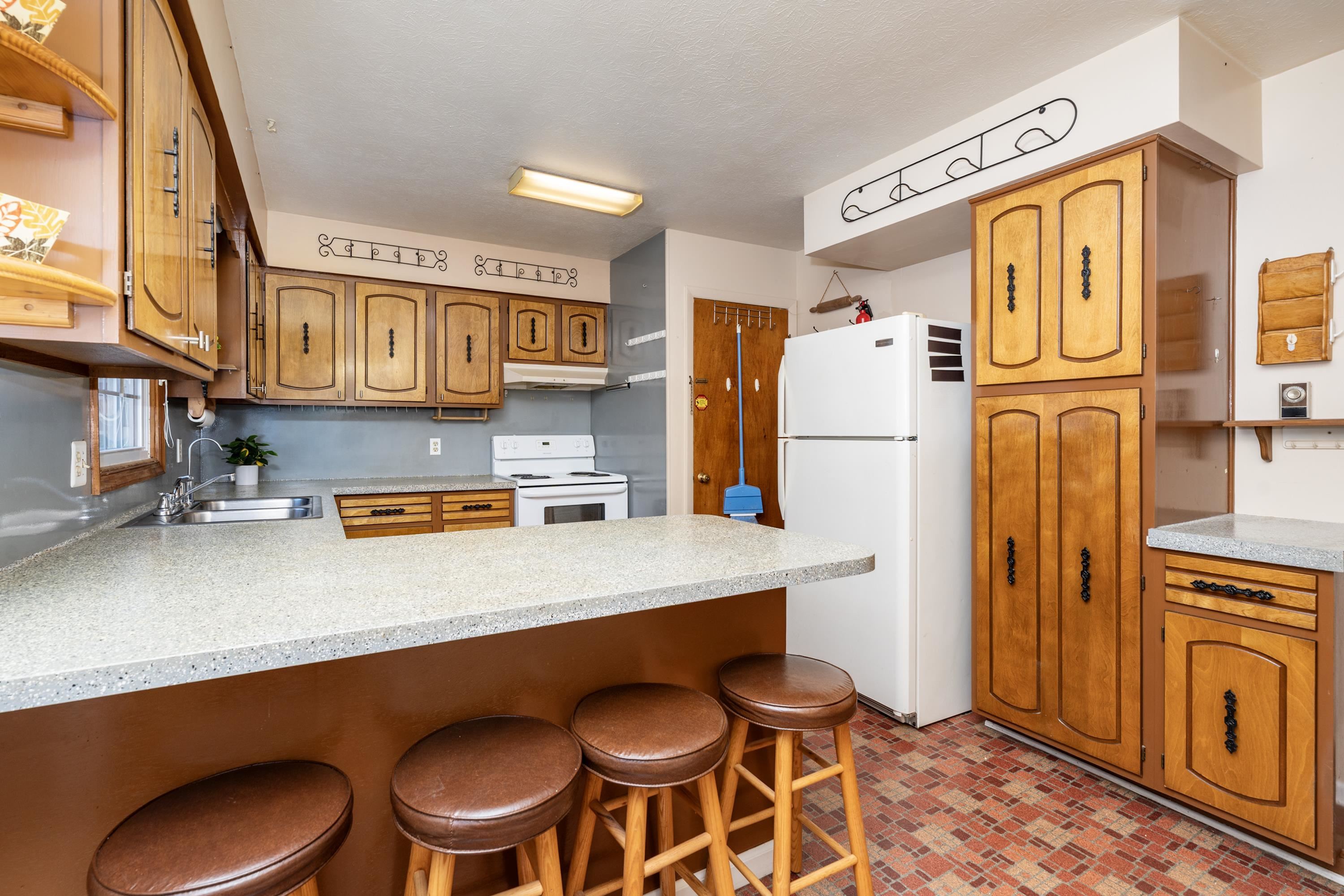 615 VINEGAR HILL RD, CHURCHVILLE, Virginia 24421, 3 Bedrooms Bedrooms, ,2 BathroomsBathrooms,Residential,615 VINEGAR HILL RD,682997 MLS # 682997