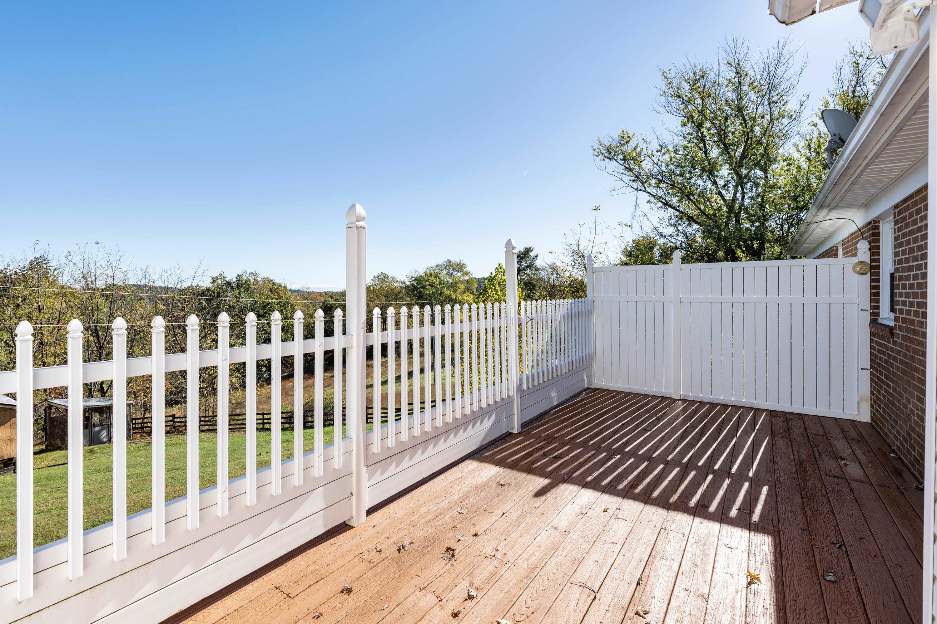 615 VINEGAR HILL RD, CHURCHVILLE, Virginia 24421, 3 Bedrooms Bedrooms, ,2 BathroomsBathrooms,Residential,615 VINEGAR HILL RD,682997 MLS # 682997
