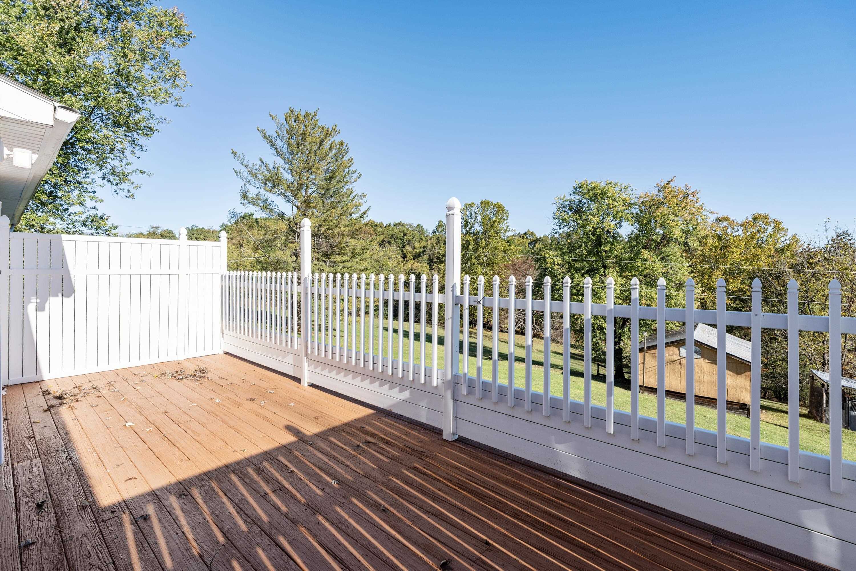 615 VINEGAR HILL RD, CHURCHVILLE, Virginia 24421, 3 Bedrooms Bedrooms, ,2 BathroomsBathrooms,Residential,615 VINEGAR HILL RD,682997 MLS # 682997