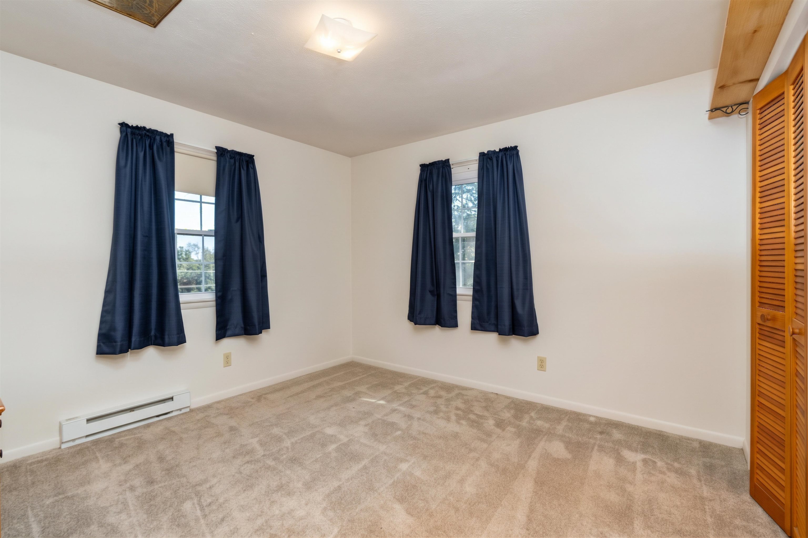 615 VINEGAR HILL RD, CHURCHVILLE, Virginia 24421, 3 Bedrooms Bedrooms, ,2 BathroomsBathrooms,Residential,615 VINEGAR HILL RD,682997 MLS # 682997