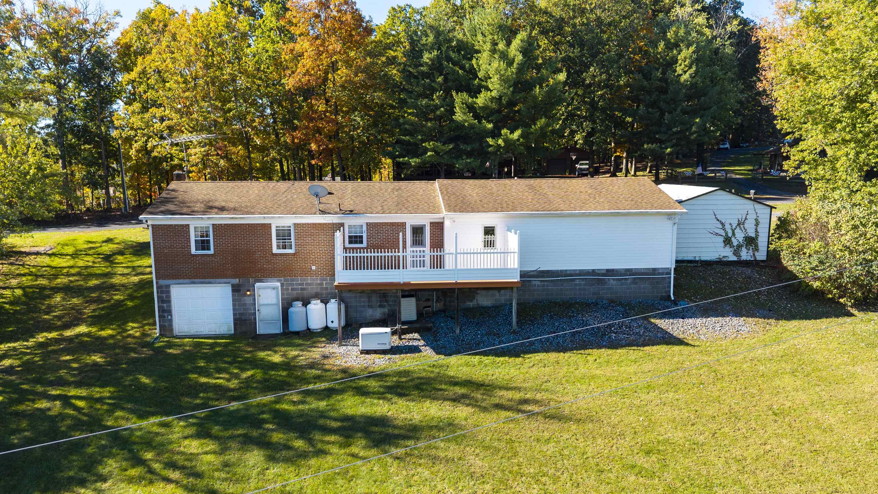 615 VINEGAR HILL RD, CHURCHVILLE, Virginia 24421, 3 Bedrooms Bedrooms, ,2 BathroomsBathrooms,Residential,615 VINEGAR HILL RD,682997 MLS # 682997