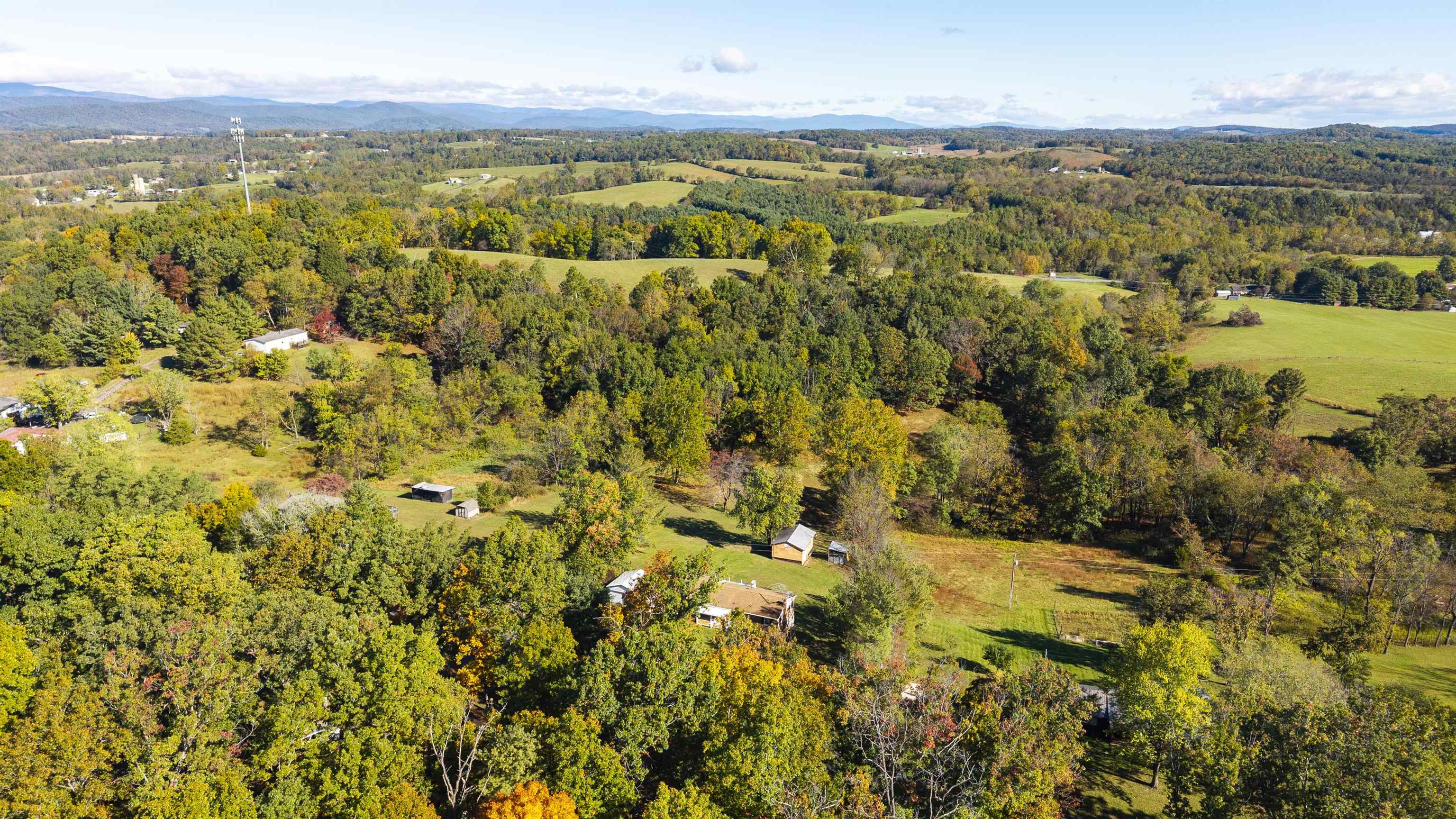 615 VINEGAR HILL RD, CHURCHVILLE, Virginia 24421, 3 Bedrooms Bedrooms, ,2 BathroomsBathrooms,Residential,615 VINEGAR HILL RD,682997 MLS # 682997