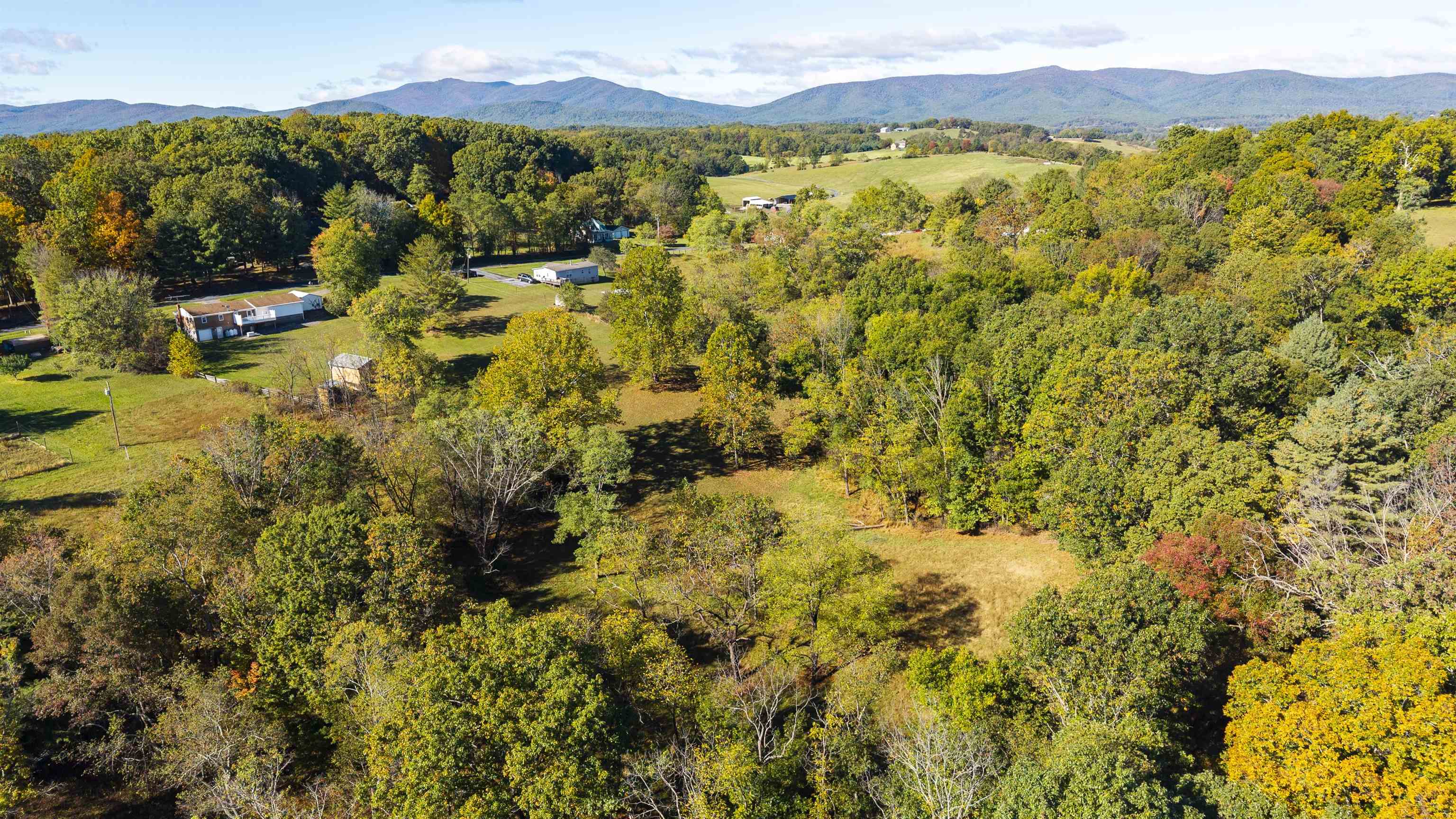 615 VINEGAR HILL RD, CHURCHVILLE, Virginia 24421, 3 Bedrooms Bedrooms, ,2 BathroomsBathrooms,Residential,615 VINEGAR HILL RD,682997 MLS # 682997