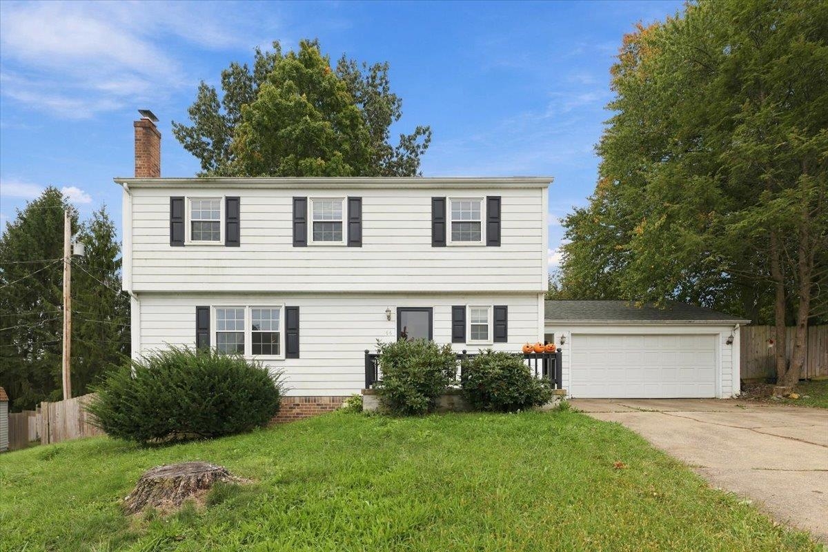 166 WESTHAMPTON CT, HARRISONBURG, Virginia 22801, 5 Bedrooms Bedrooms, ,2 BathroomsBathrooms,Residential,166 WESTHAMPTON CT,682998 MLS # 682998