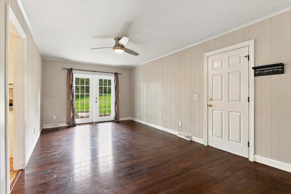 166 WESTHAMPTON CT, HARRISONBURG, Virginia 22801, 5 Bedrooms Bedrooms, ,2 BathroomsBathrooms,Residential,166 WESTHAMPTON CT,682998 MLS # 682998