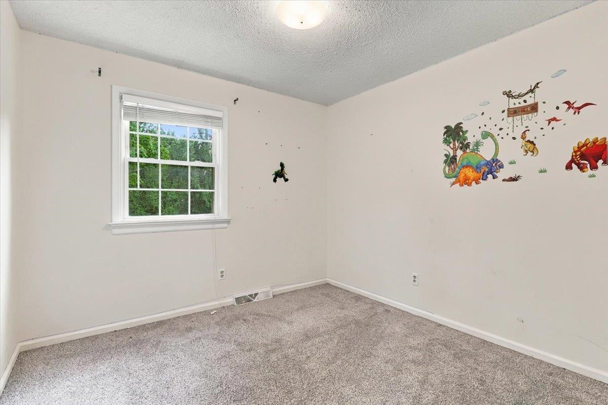166 WESTHAMPTON CT, HARRISONBURG, Virginia 22801, 5 Bedrooms Bedrooms, ,2 BathroomsBathrooms,Residential,166 WESTHAMPTON CT,682998 MLS # 682998
