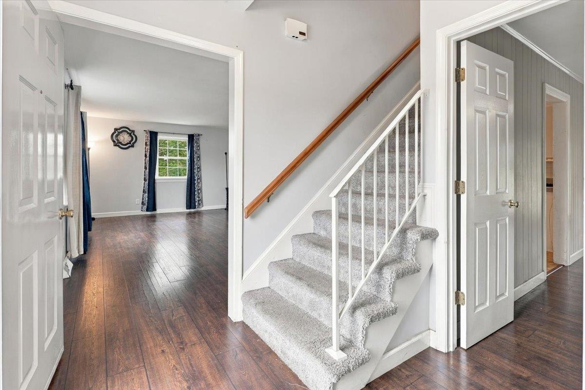 166 WESTHAMPTON CT, HARRISONBURG, Virginia 22801, 5 Bedrooms Bedrooms, ,2 BathroomsBathrooms,Residential,166 WESTHAMPTON CT,682998 MLS # 682998