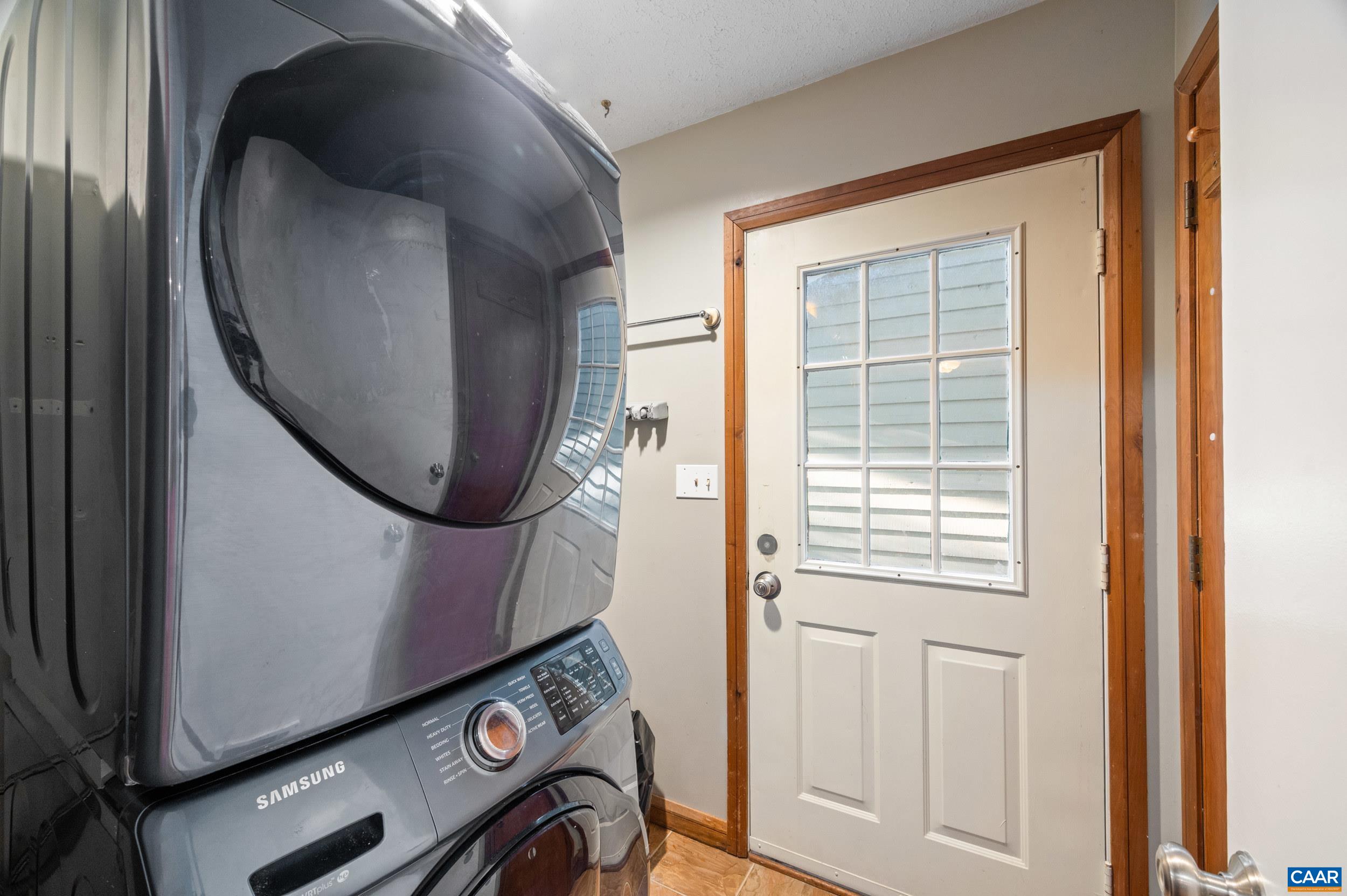 20 HARDWOOD RD, PALMYRA, Virginia 22963, 4 Bedrooms Bedrooms, ,3 BathroomsBathrooms,Residential,20 HARDWOOD RD,682947 MLS # 682947 20 HARDWOOD RD, PALMYRA, Virginia 22963, 4 Bedrooms Bedrooms, ,3 BathroomsBathrooms,Residential,20 HARDWOOD RD,682947 MLS # 682947