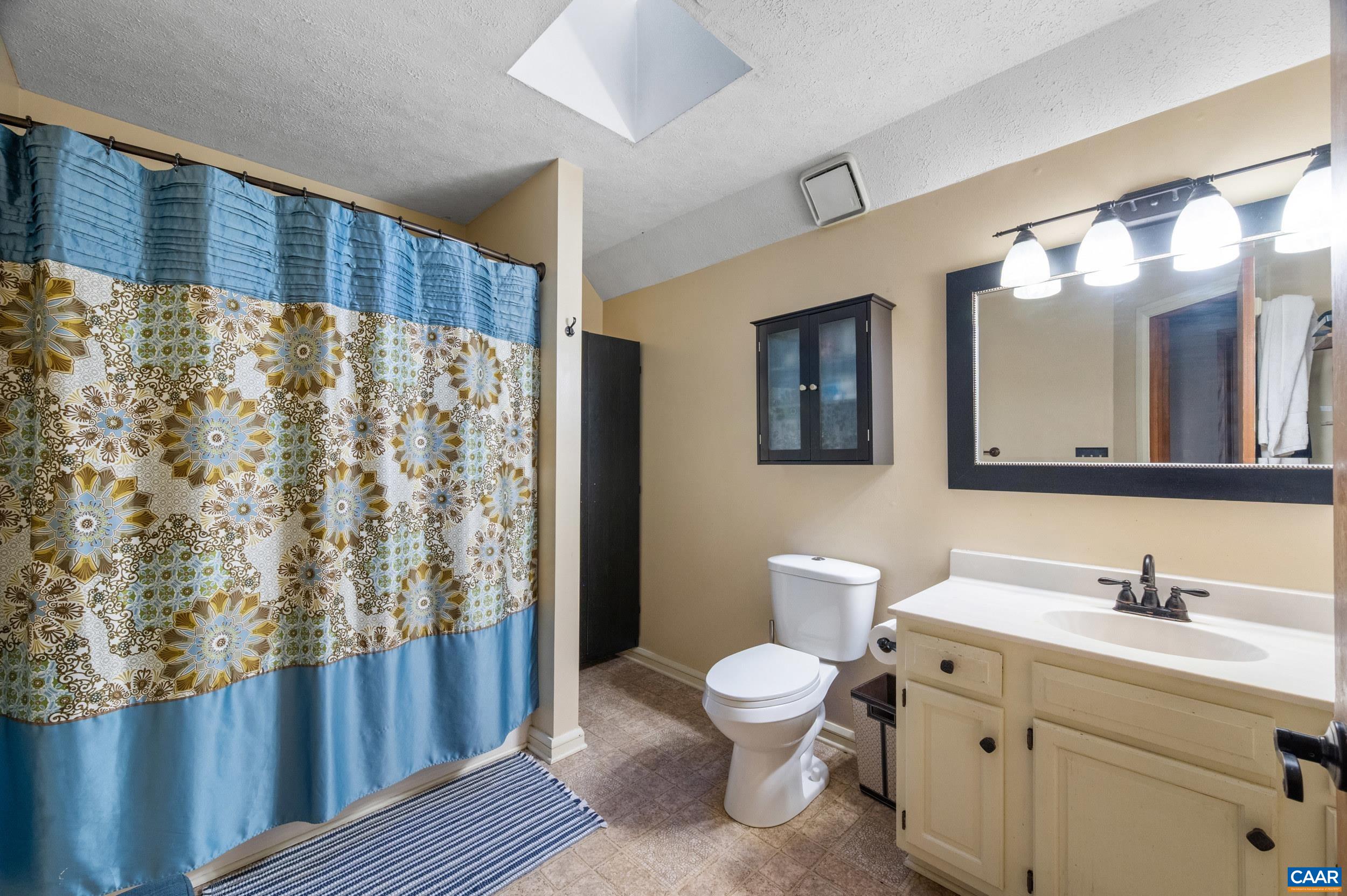 20 HARDWOOD RD, PALMYRA, Virginia 22963, 4 Bedrooms Bedrooms, ,3 BathroomsBathrooms,Residential,20 HARDWOOD RD,682947 MLS # 682947 20 HARDWOOD RD, PALMYRA, Virginia 22963, 4 Bedrooms Bedrooms, ,3 BathroomsBathrooms,Residential,20 HARDWOOD RD,682947 MLS # 682947