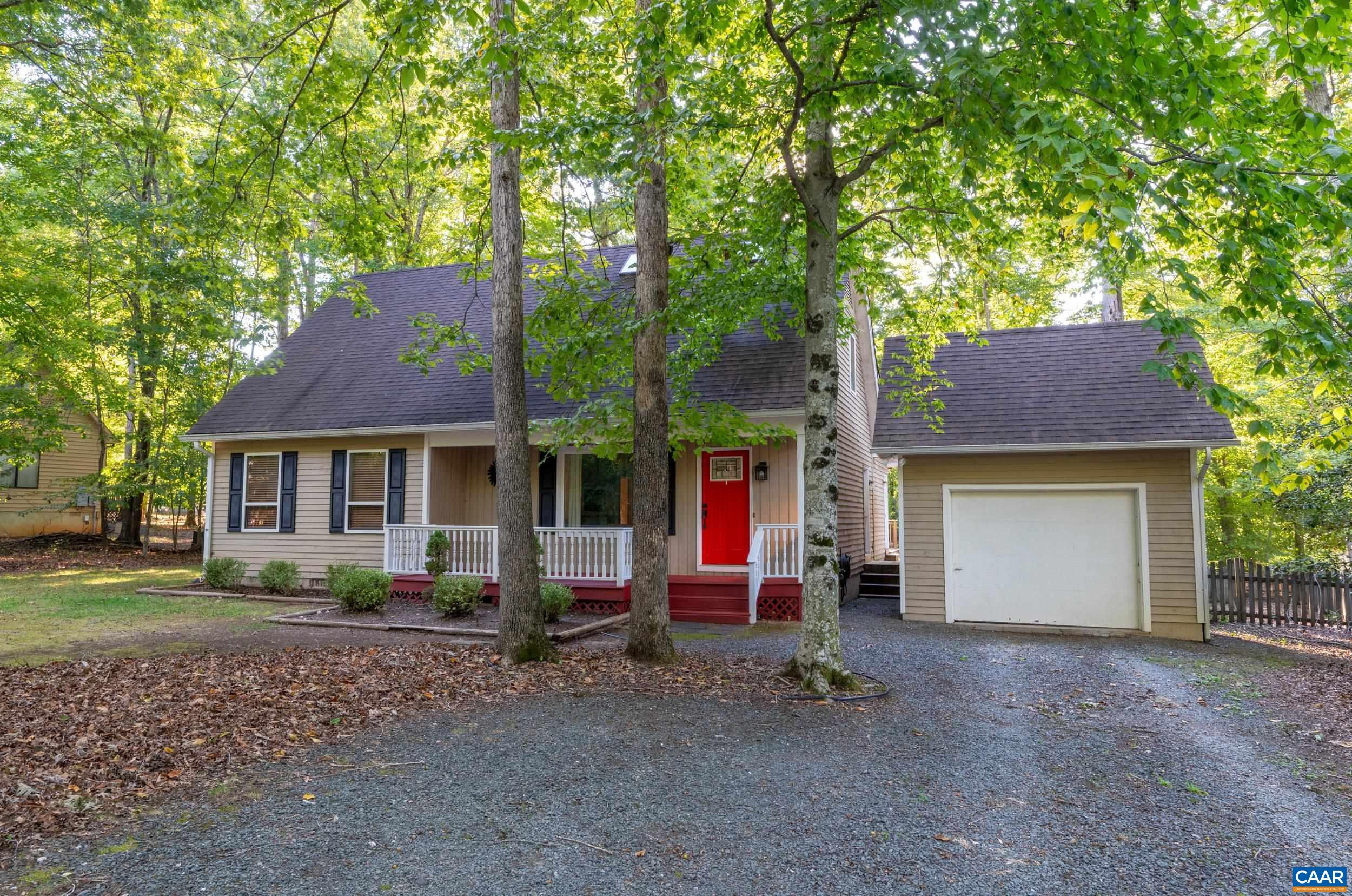 20 HARDWOOD RD, PALMYRA, Virginia 22963, 4 Bedrooms Bedrooms, ,3 BathroomsBathrooms,Residential,20 HARDWOOD RD,682947 MLS # 682947 20 HARDWOOD RD, PALMYRA, Virginia 22963, 4 Bedrooms Bedrooms, ,3 BathroomsBathrooms,Residential,20 HARDWOOD RD,682947 MLS # 682947