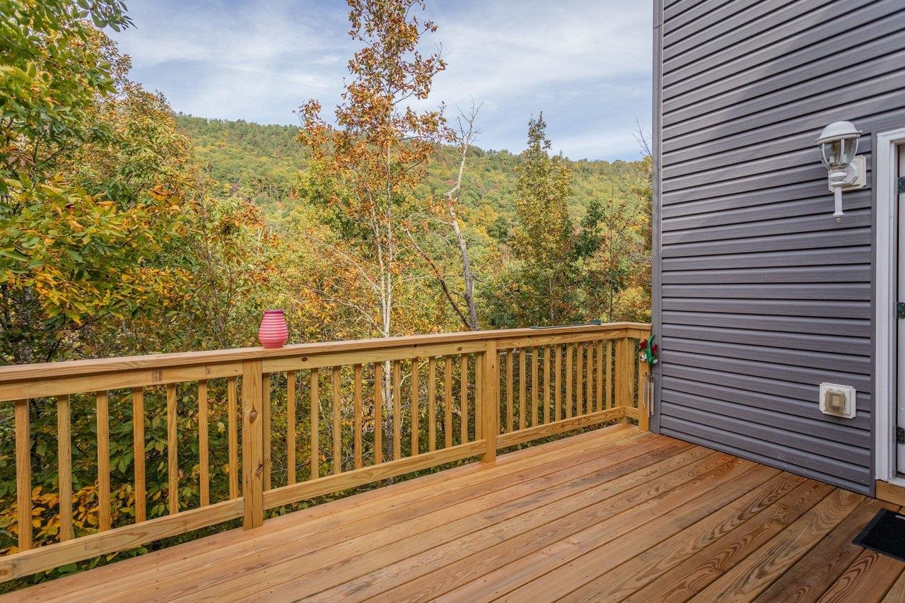 4981 NICKLAUS LN, MCGAHEYSVILLE, Virginia 22840, 5 Bedrooms Bedrooms, ,3 BathroomsBathrooms,Residential,Enjoy the Views! 5BR Home Overlooking Golf Course ,4981 NICKLAUS LN,682949 MLS # 682949 4981 NICKLAUS LN, MCGAHEYSVILLE, Virginia 22840, 5 Bedrooms Bedrooms, ,3 BathroomsBathrooms,Residential,Enjoy the Views! 5BR Home Overlooking Golf Course ,4981 NICKLAUS LN,682949 MLS # 682949