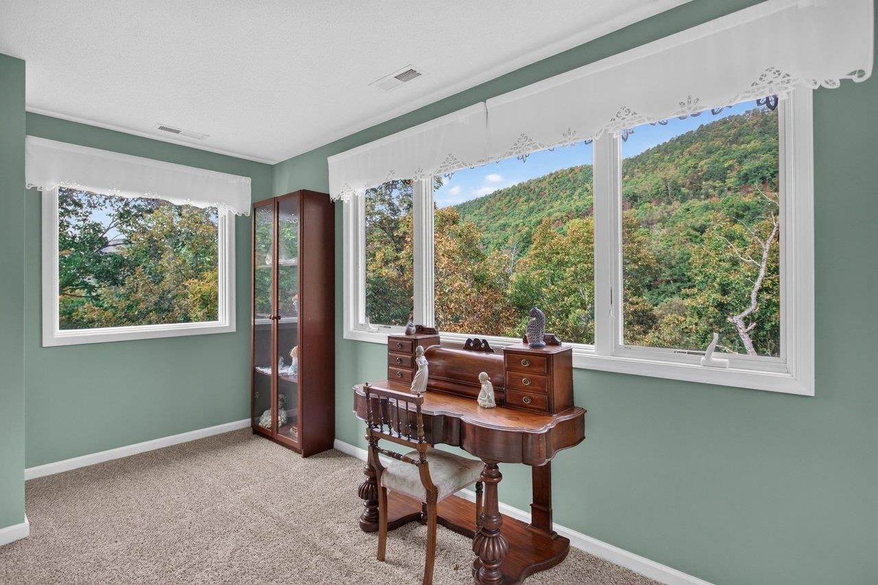 4981 NICKLAUS LN, MCGAHEYSVILLE, Virginia 22840, 5 Bedrooms Bedrooms, ,3 BathroomsBathrooms,Residential,Enjoy the Views! 5BR Home Overlooking Golf Course ,4981 NICKLAUS LN,682949 MLS # 682949 4981 NICKLAUS LN, MCGAHEYSVILLE, Virginia 22840, 5 Bedrooms Bedrooms, ,3 BathroomsBathrooms,Residential,Enjoy the Views! 5BR Home Overlooking Golf Course ,4981 NICKLAUS LN,682949 MLS # 682949